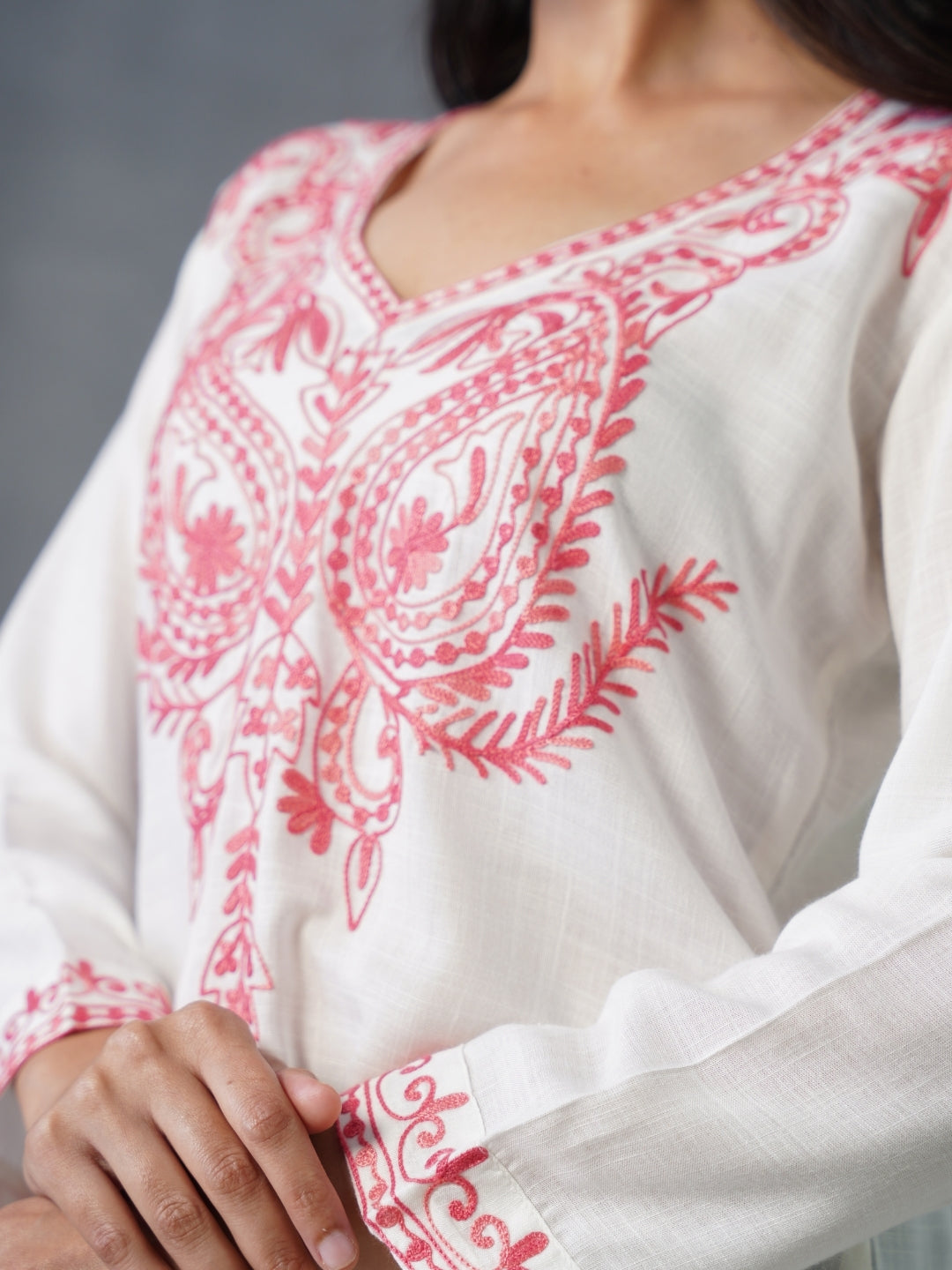 Women’s White Kashmiri Aari Embroidered Red Floral Short Kurti – Casual & Office Wear