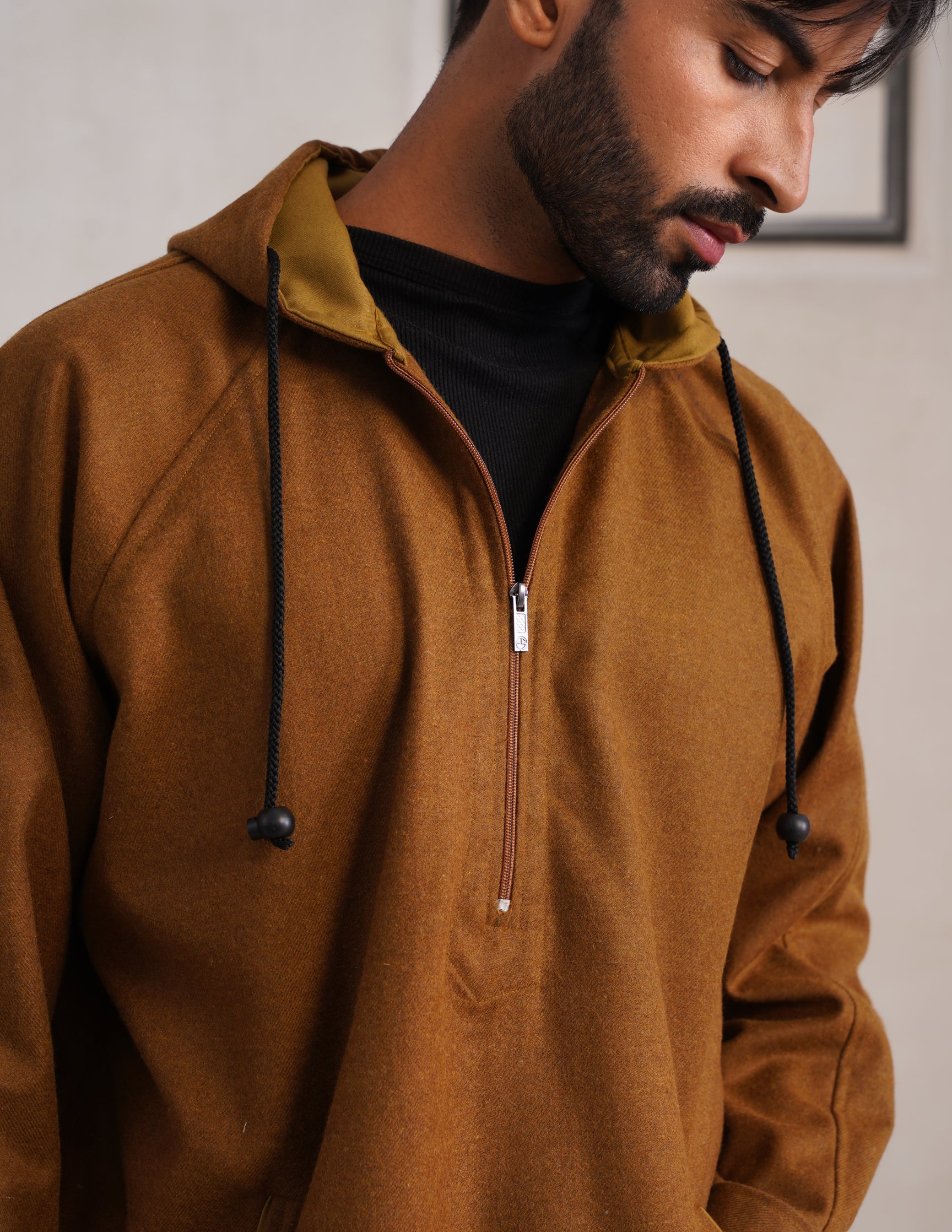 Brown Hooded Long Coat-Style Men’s Phiran – Kashmiri Tweed Winter Pheran | AAGAZ