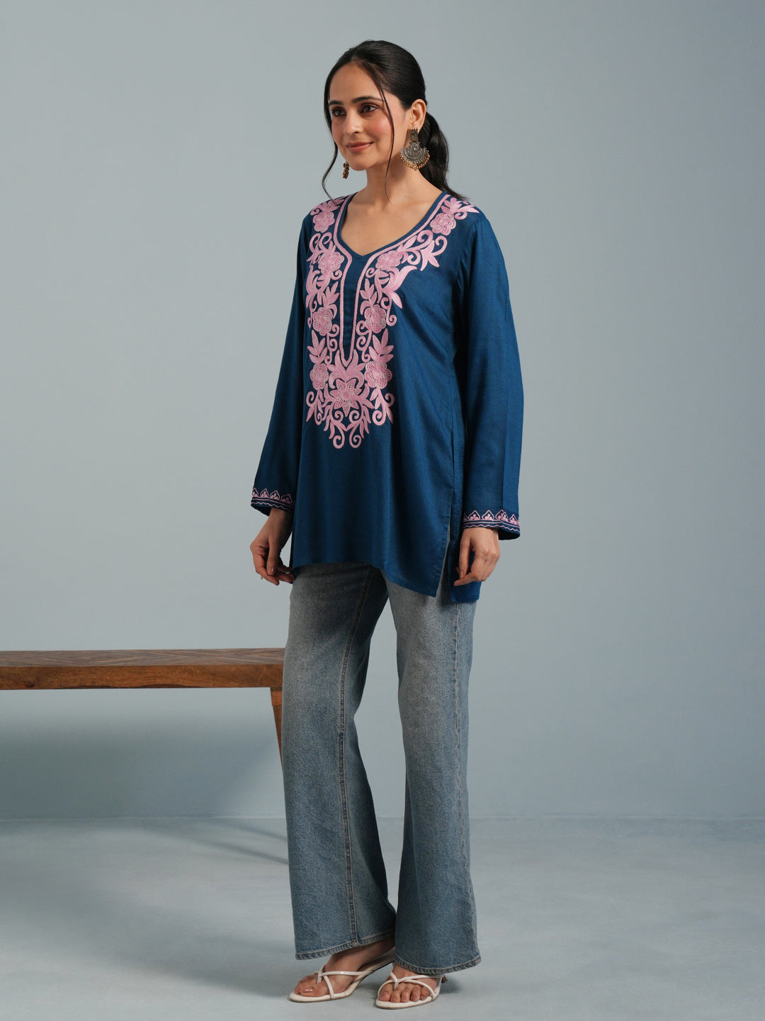 Blue Kashmiri Aari Embroidered Rayon Kurta
