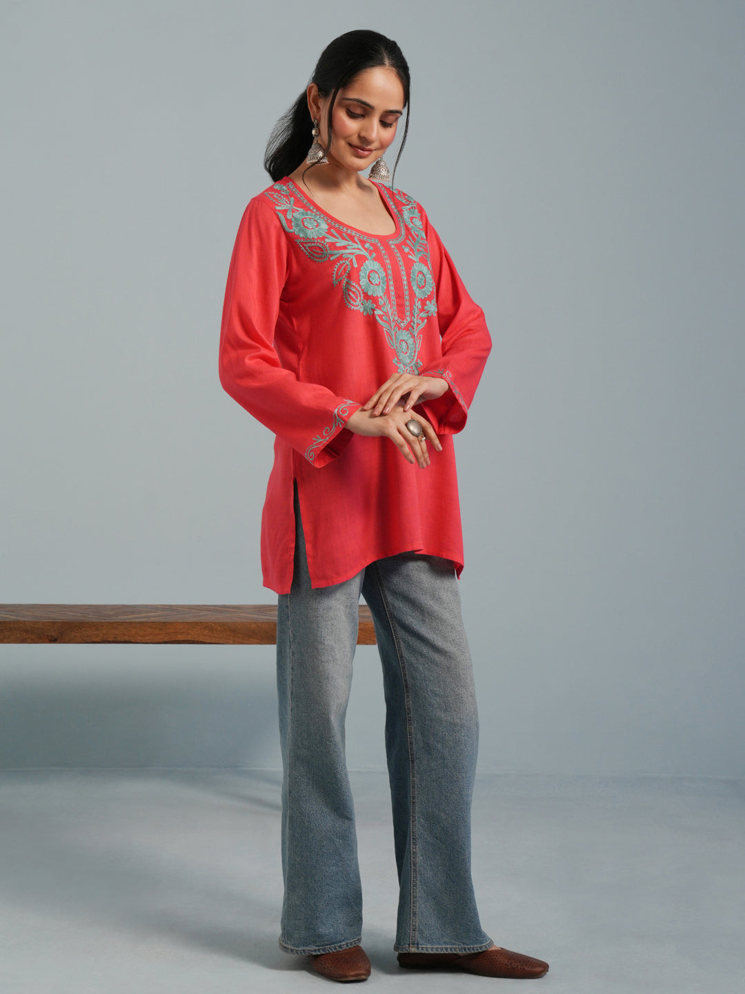 Pink Kashmiri Aari Embroidered Rayon Kurta