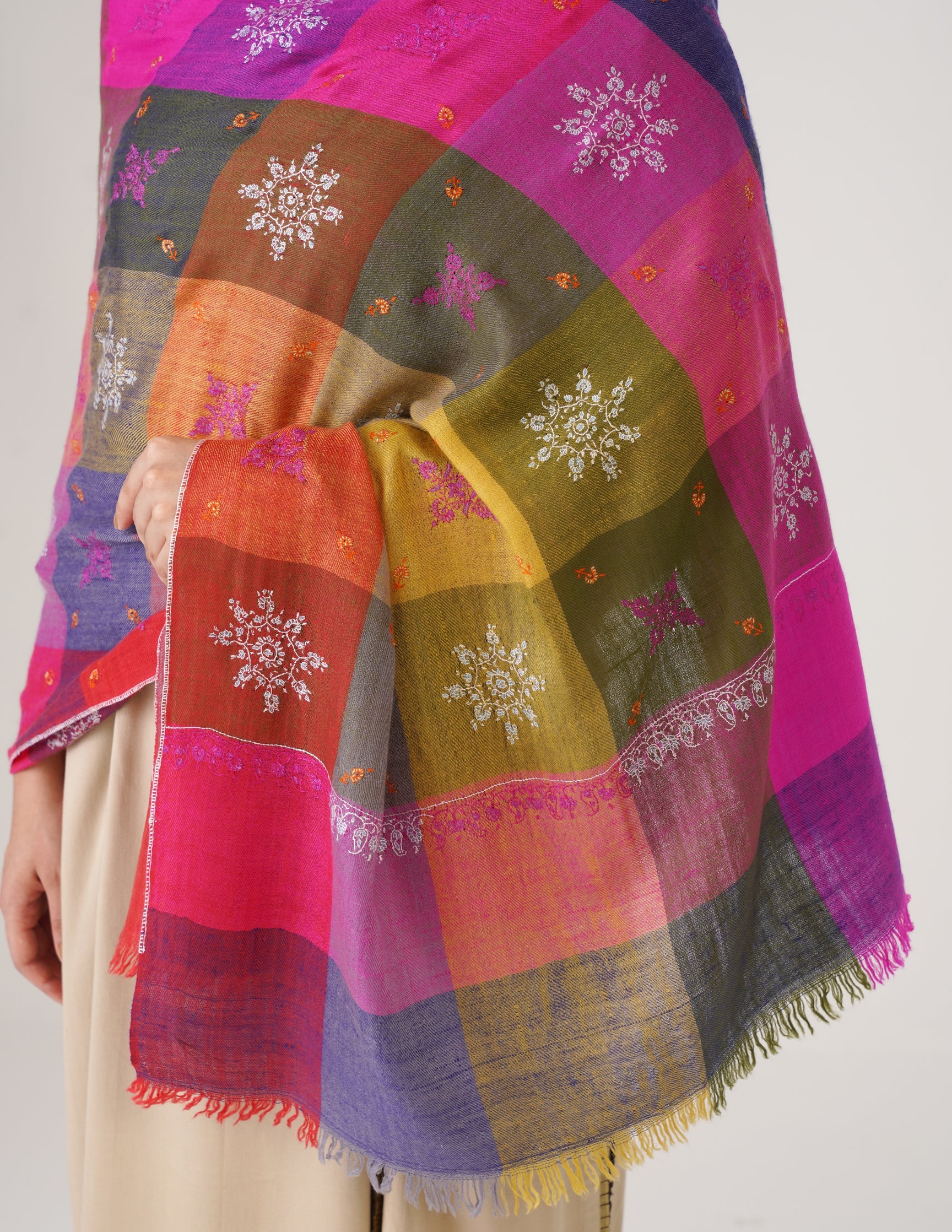 Kashmiri Handwoven Pashmina Sozni Stole Modern Check – Multicoloured | Handwoven Heritage