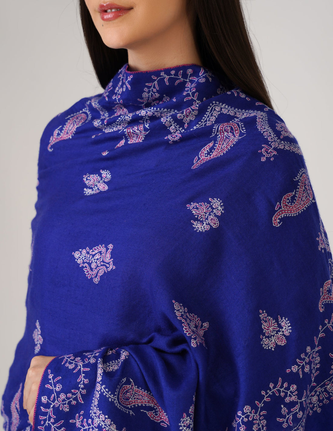 Kashmiri Handwoven Pashmina Sozni Stole Modern Design – Royal Blue | Handwoven Heritage