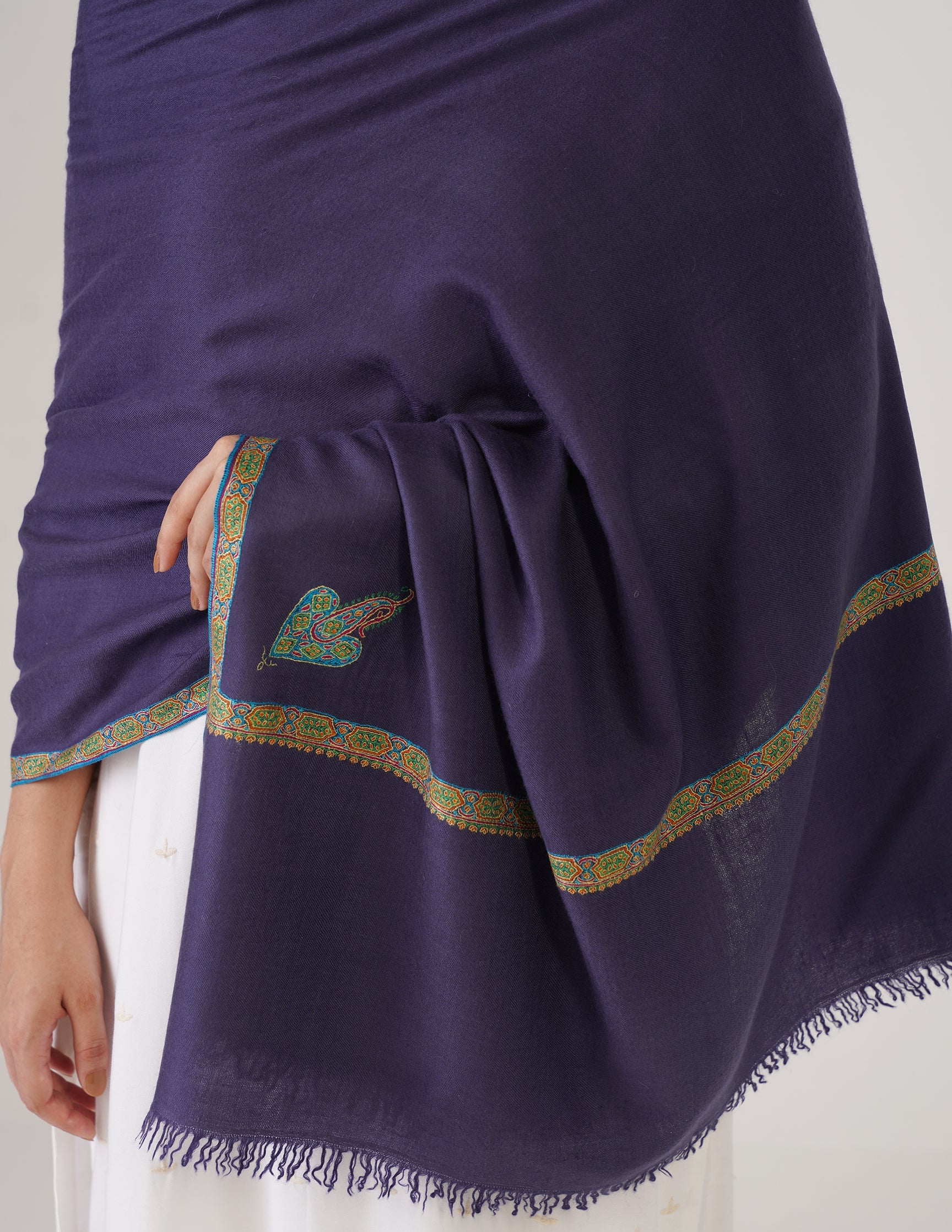 Kashmiri Handwoven Pashmina Sozni Stole Hashidaar – Estate Blue | GI Certified | Handwoven Heritage