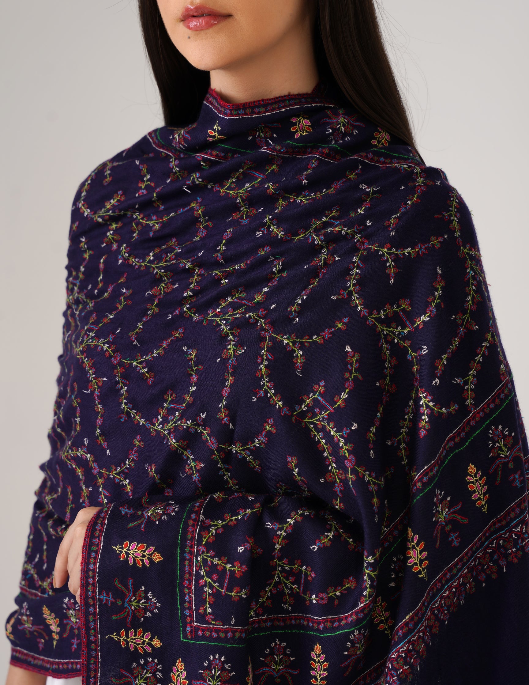 Kashmiri Handwoven Pashmina Sozni Stole Jaalidar Modern – Navy Blue | Handwoven Heritage