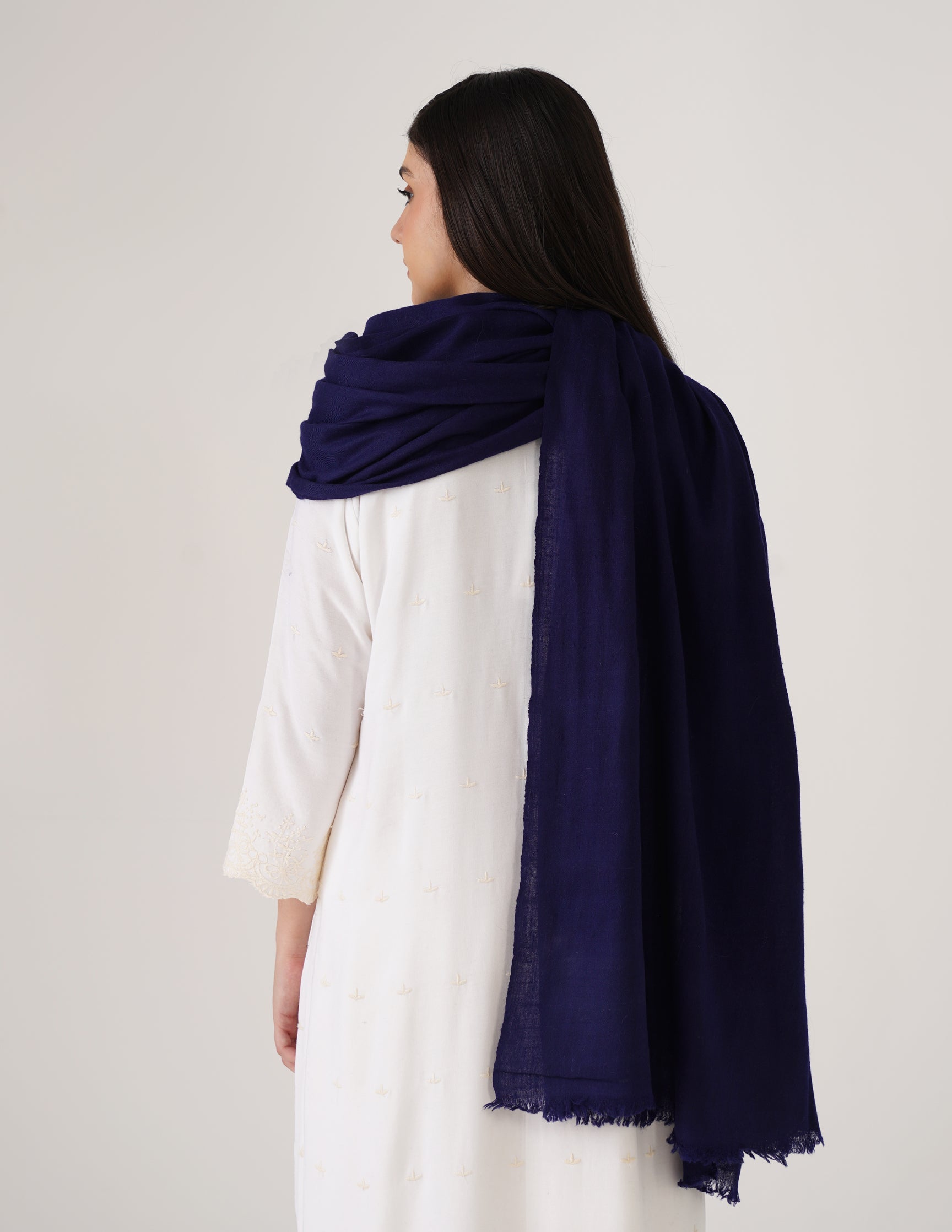 Kashmiri Handwoven Solid Cashmere Pashmina Shawl – Indigo Blue | Handwoven Heritage