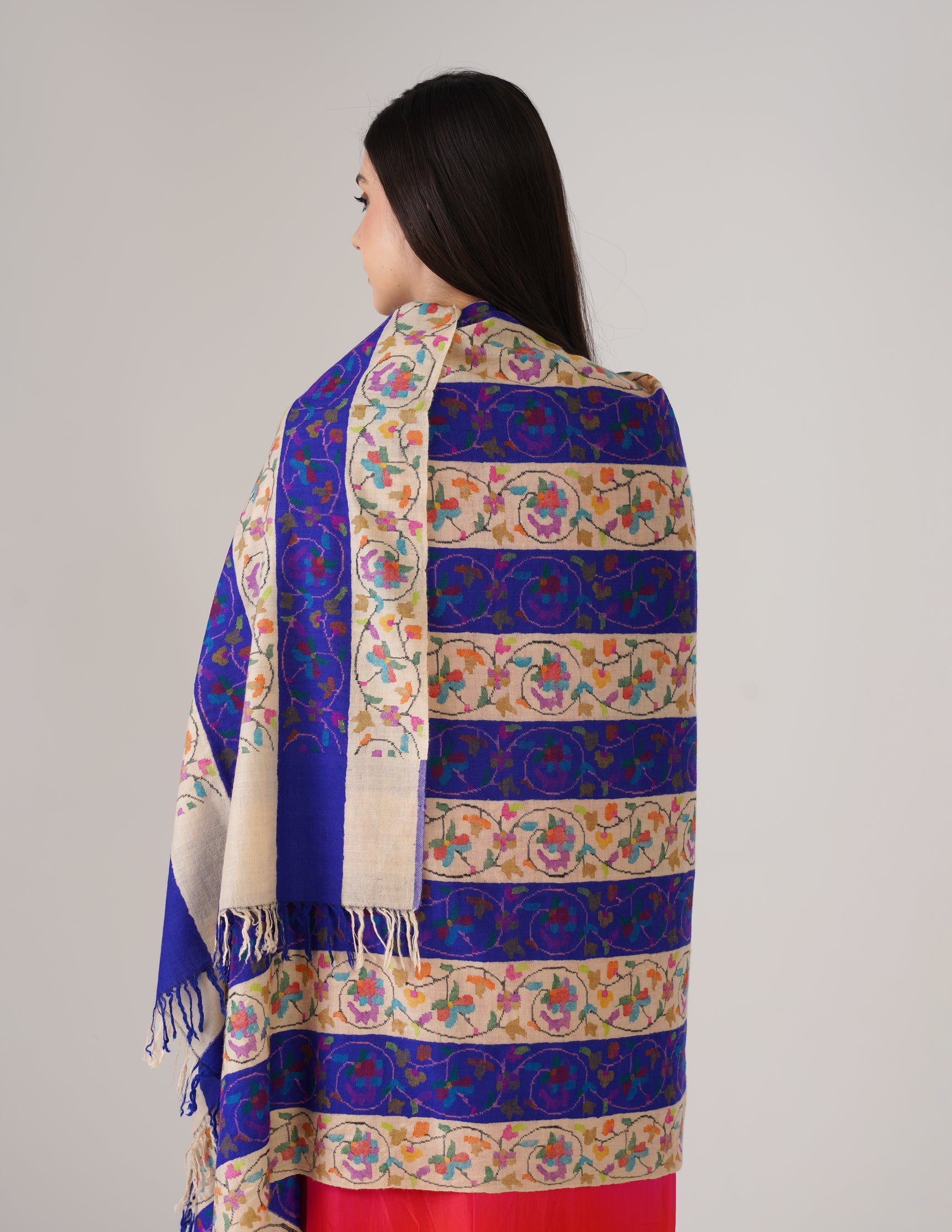 Kashmiri Handwoven Kani Embroidered Pashmina Shawl – Off White & Blue | Kalamkari Heritage - Kashmir Box