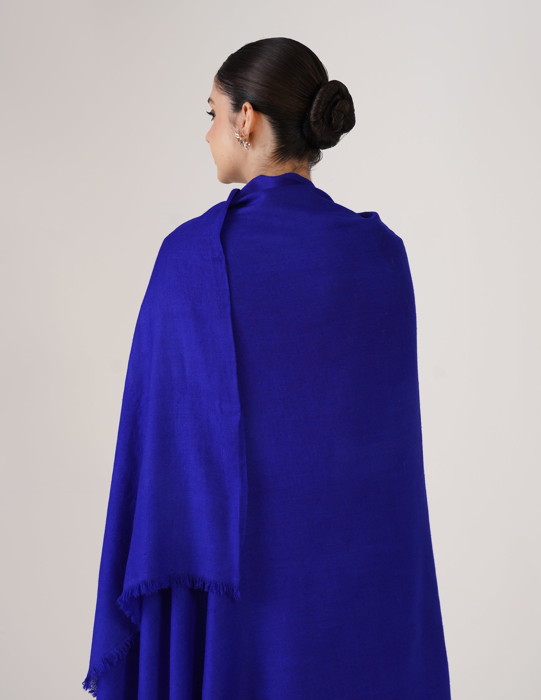 Kashmiri Handwoven Solid Cashmere Pashmina Shawl – Royal Blue | Handwoven Heritage