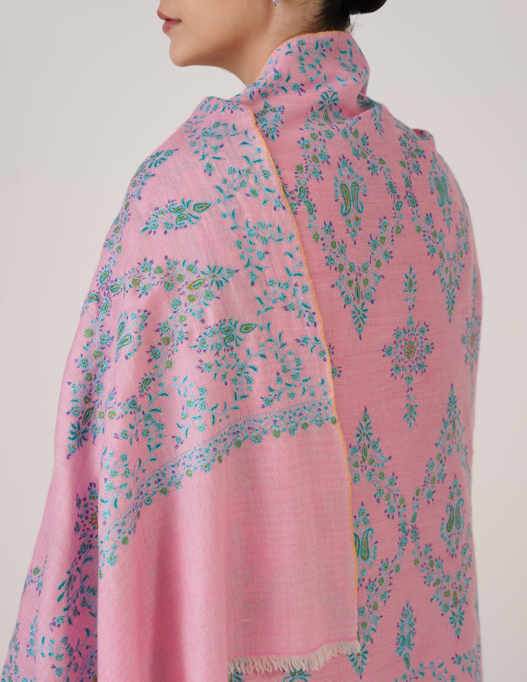 Kashmiri Handwoven Pashmina Sozni Stole Modern Design – Orchid Pink with Green Embroidery | Handwoven Heritage