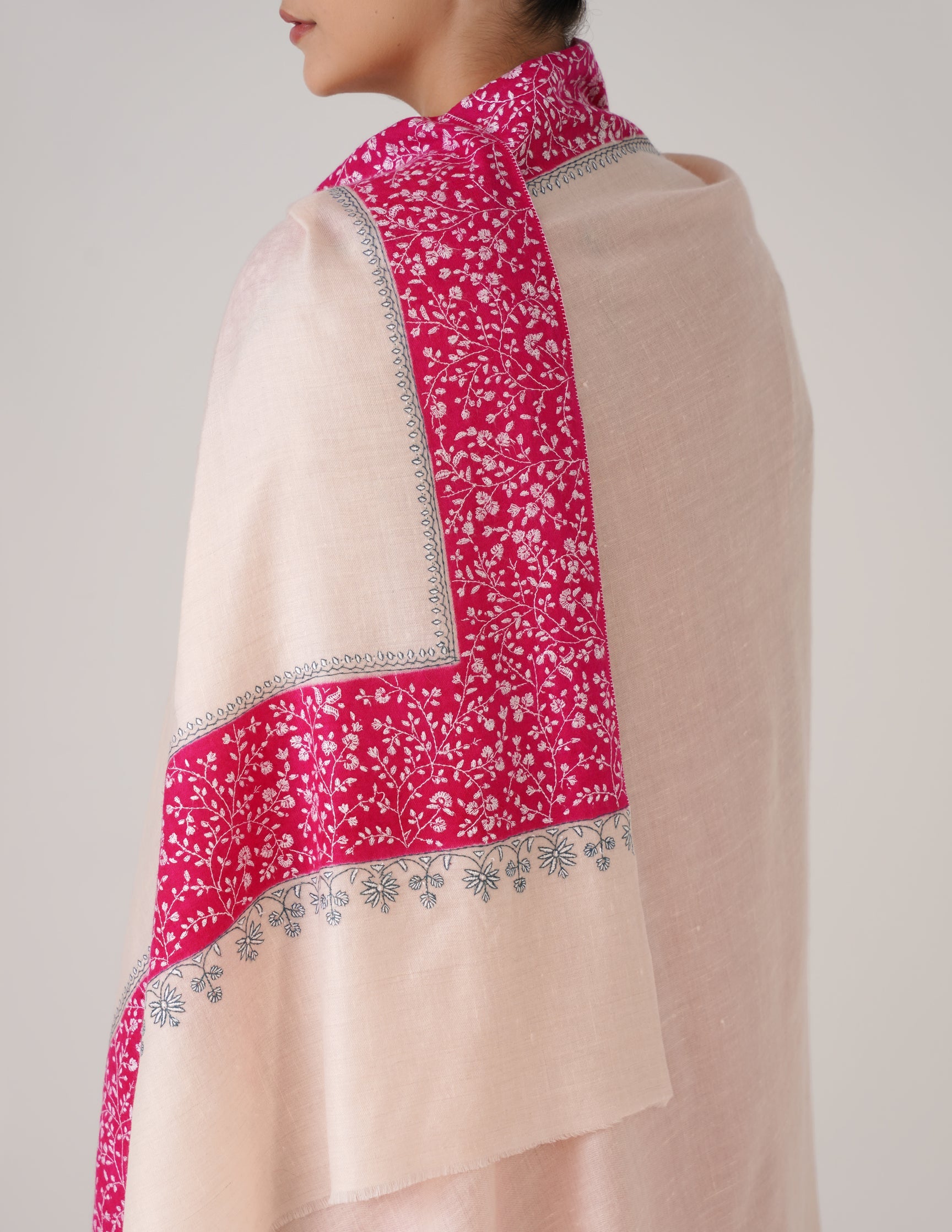Kashmiri Handwoven Pashmina Sozni Shawl Modern Design – Light Peach | White & Grey Heritage - Kashmir Box