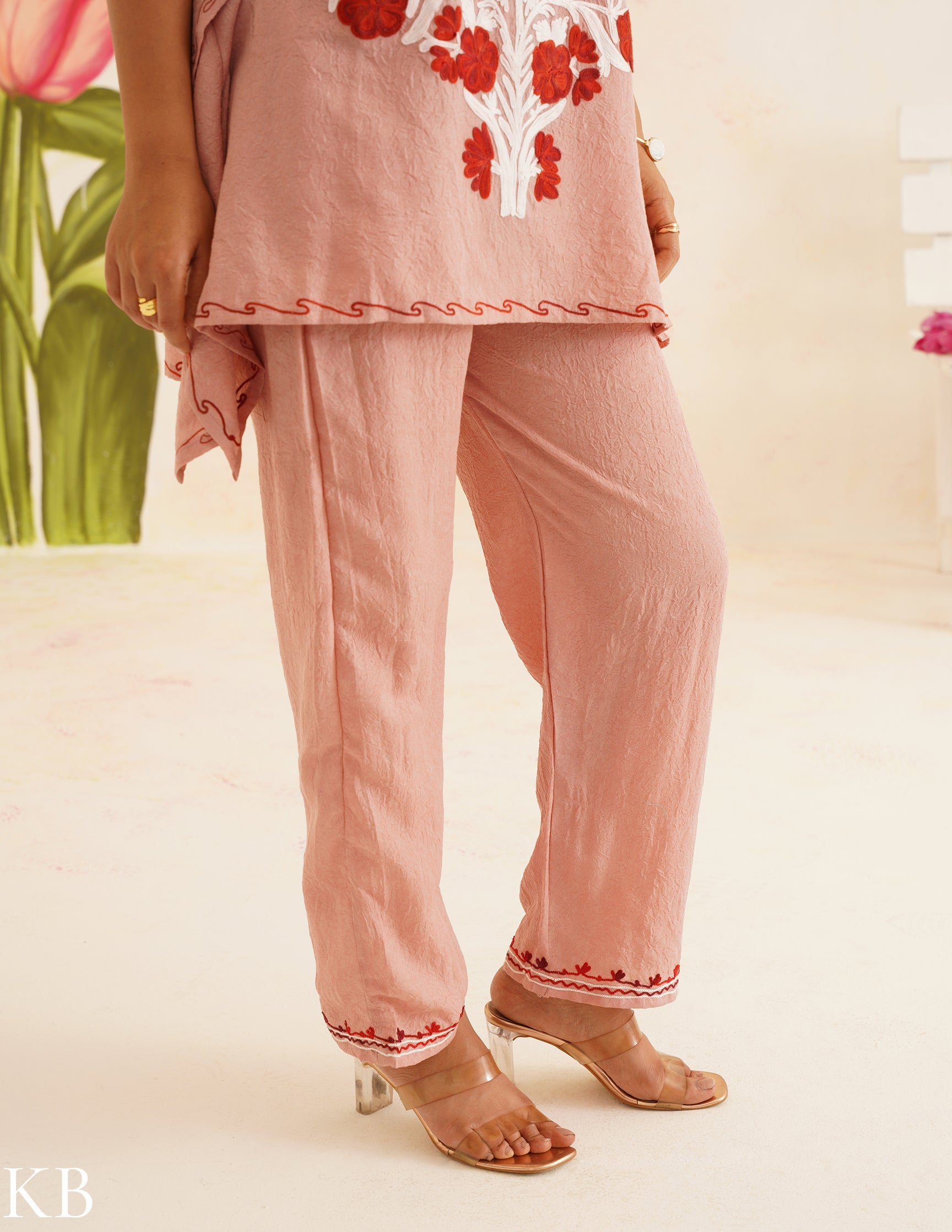 Blush Pink Aari Embroidered Cotton Kaftan Set | Comfortable Loose-Fit Coordinated Outfit | Summer Ethnic Wear - Kashmir Box