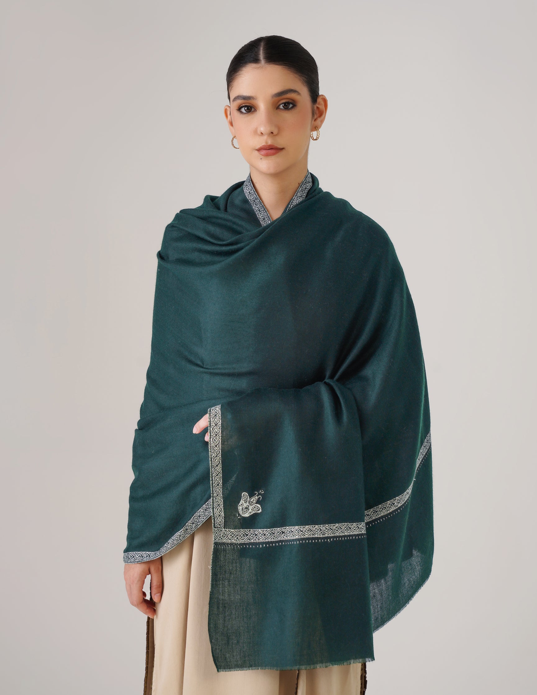 Kashmiri Handwoven Pashmina Sozni Shawl Hashidaar – Bottle Green | Light Green & Black Heritage