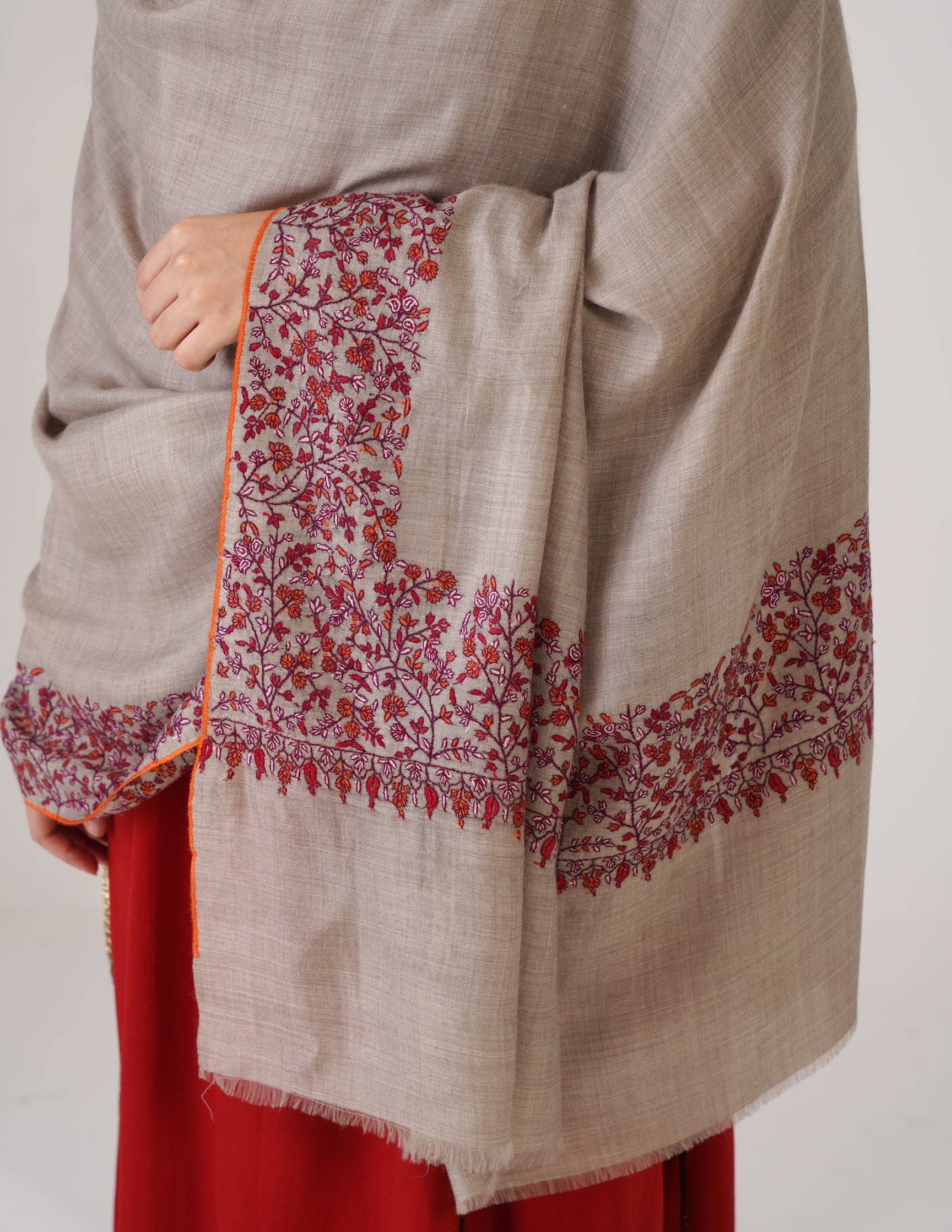 Kashmiri Handwoven Pashmina Sozni Shawl Paldaar – Grey | Multicolour Heritage - Kashmir Box