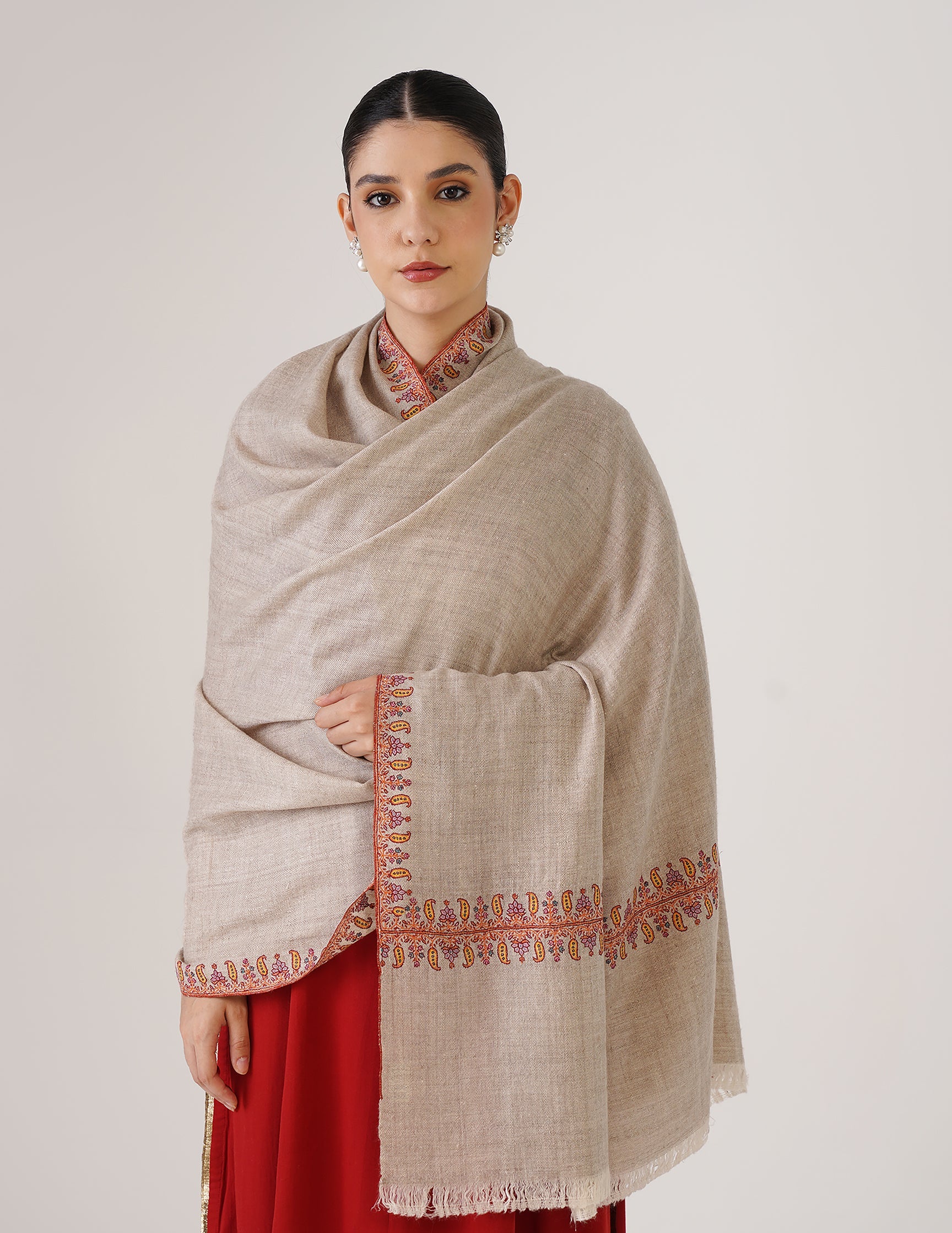 Kashmiri Handwoven Pashmina Sozni Shawl Doredaar – Natural White | Handwoven Heritage