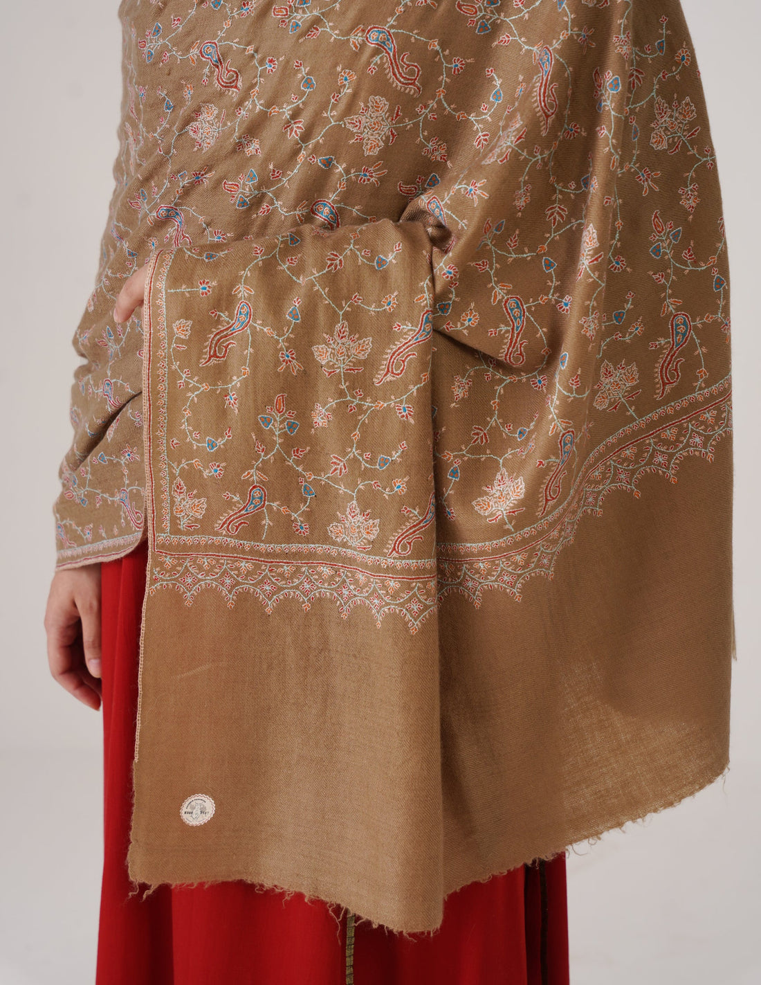 Kashmiri Handwoven Pashmina Sozni Shawl Jaalidar – Tan | Handwoven Heritage