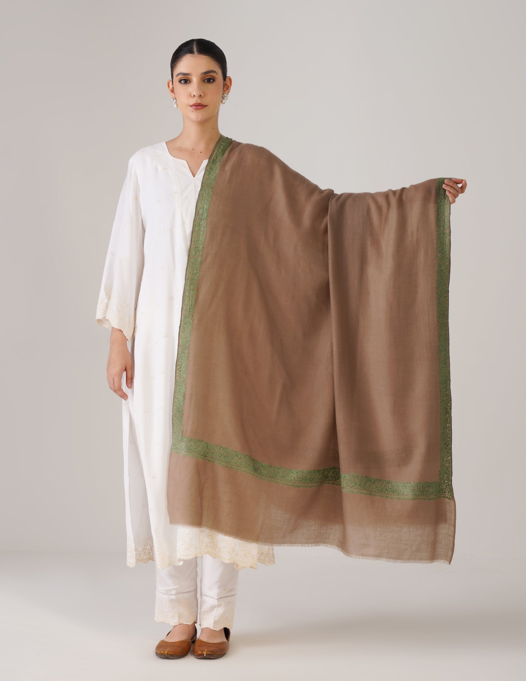 Kashmiri Handwoven Pashmina Sozni Shawl Doredaar – Natural Brown | Green Heritage - Kashmir Box