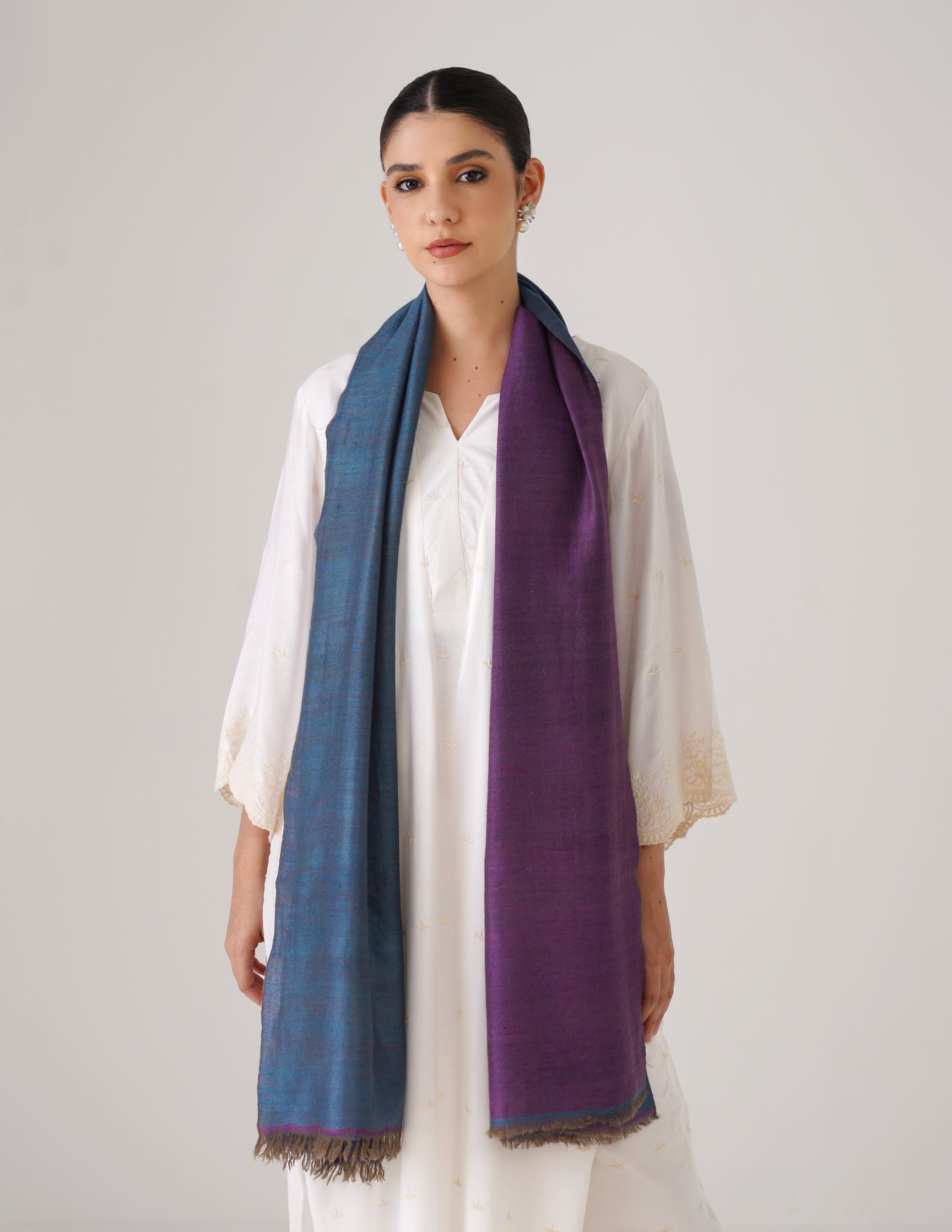Kashmiri Handwoven Pashmina Reversible Stole – Chinese Violet & Dark Dutch Blue | Handwoven Heritage
