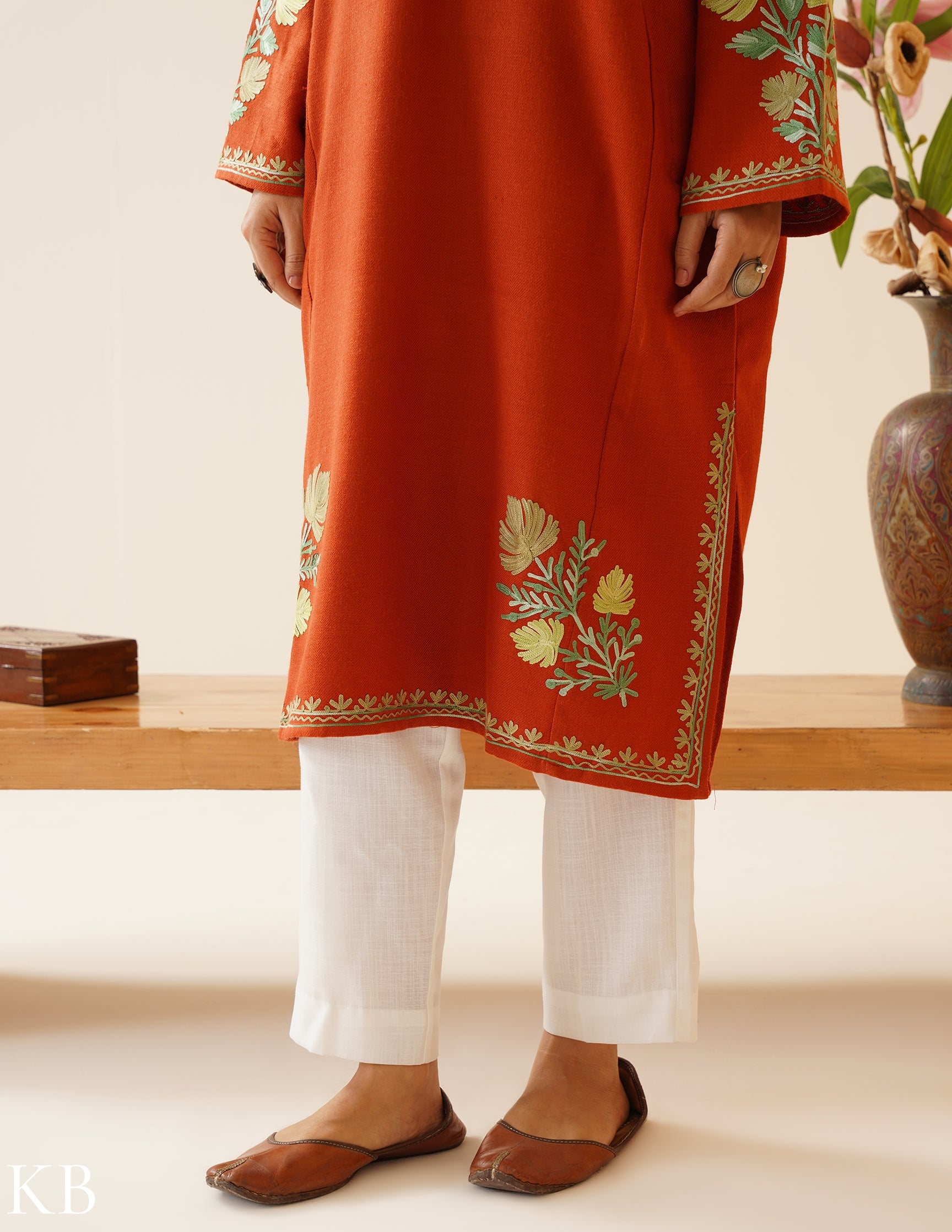 Rang-e-Khizan Autumnal Chinar Aari Phiran - Kashmir Box