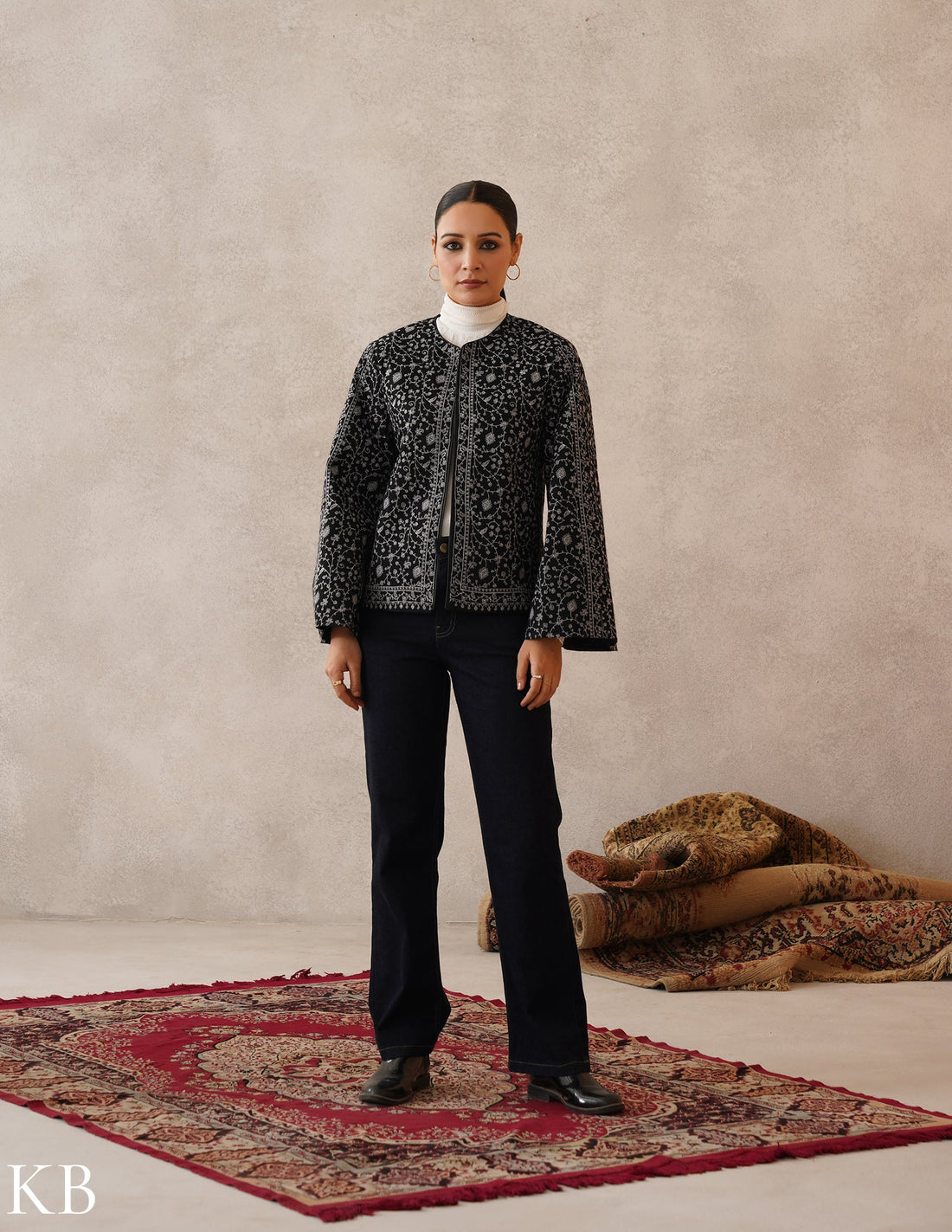 Nayaab Classic Black Kashmiri Sozni Fine Wool Cape Jacket - Kashmir Box