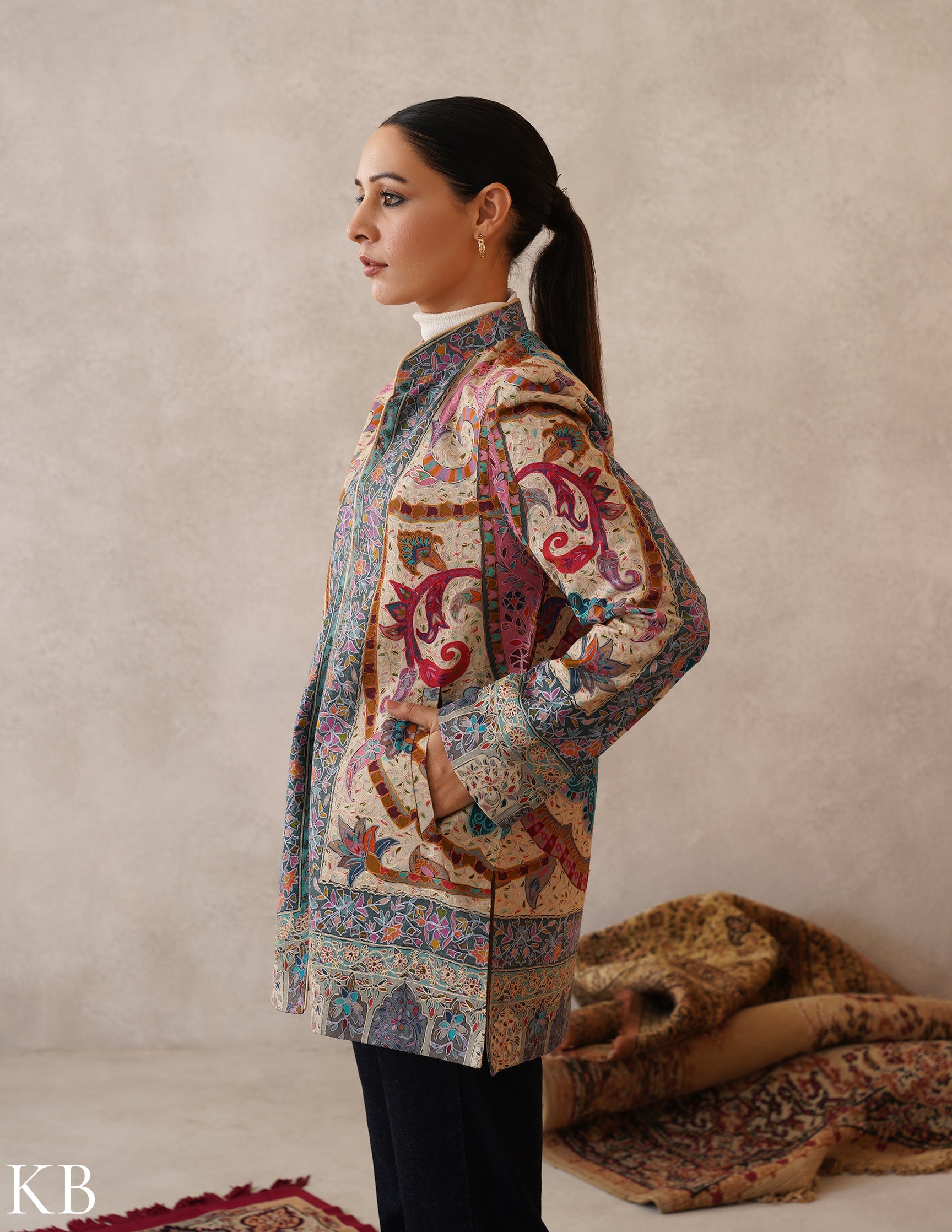 Nayaab Multicolour Kalamkari Print Sozni Outlined Fine Wool Jacket
