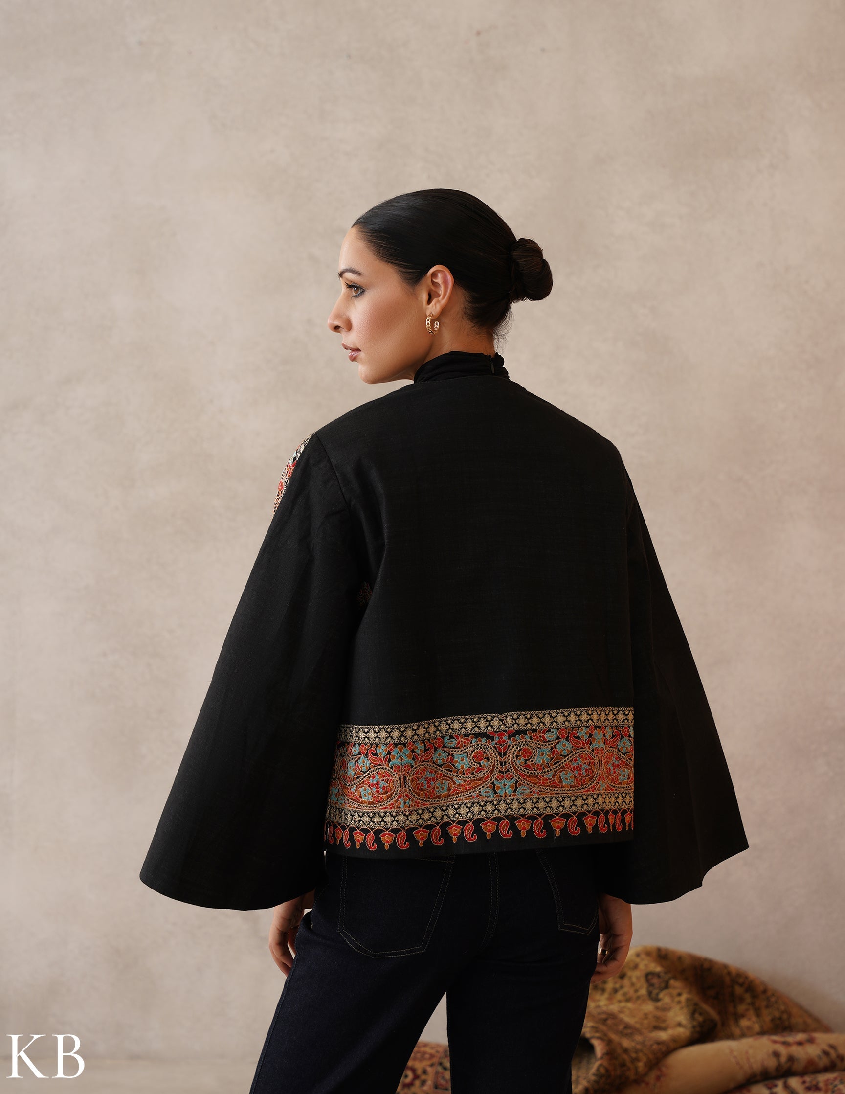 Nayaab Jet Black Kashmiri Sozni Zari Wool Cape Jacket - Kashmir Box