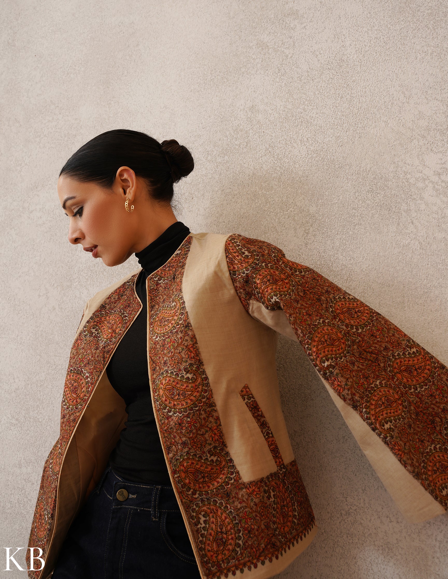 Nayaab Light Fawn Kashmiri Sozni Wool Cape Jacket - Kashmir Box