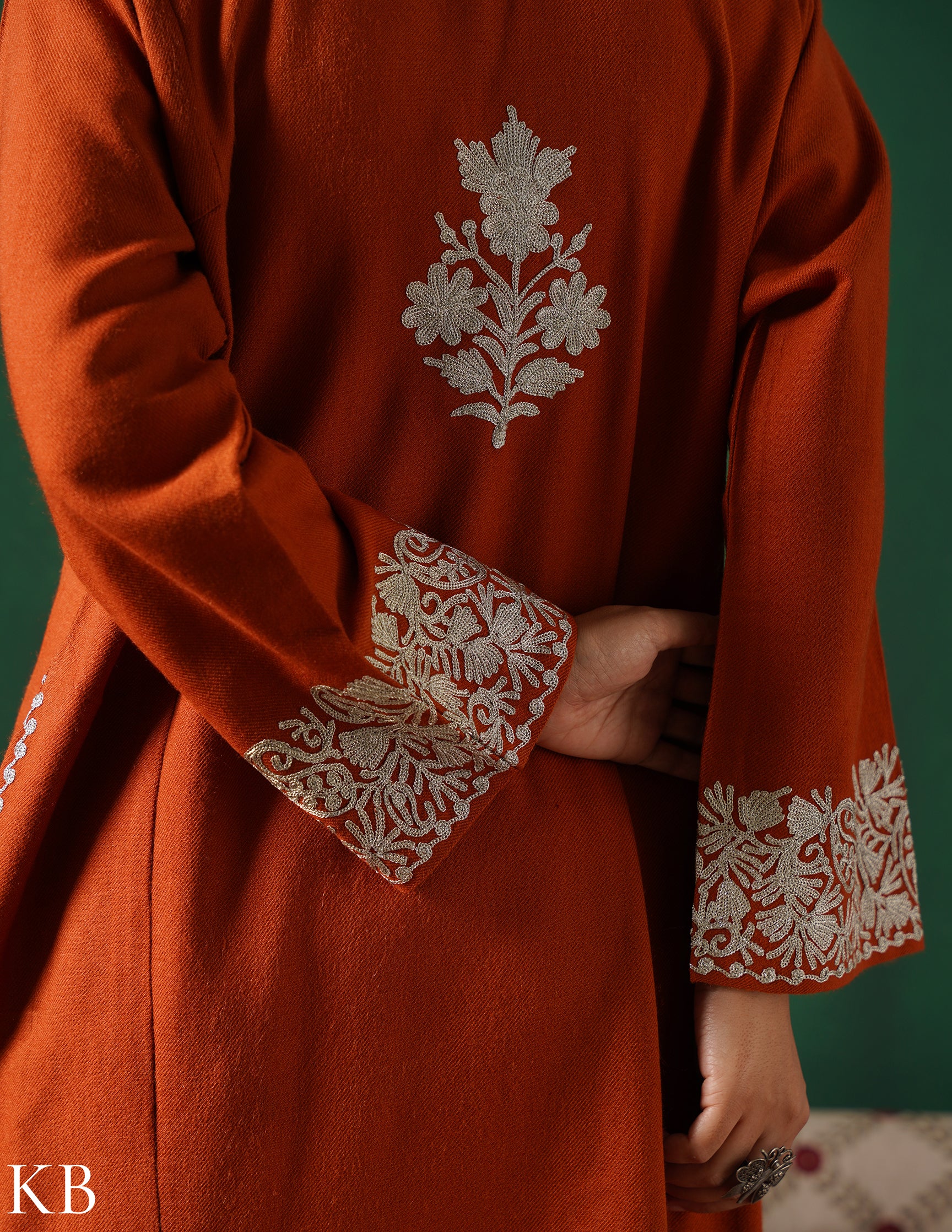 Rang-e-Khizan Rust Paisley Zari Phiran