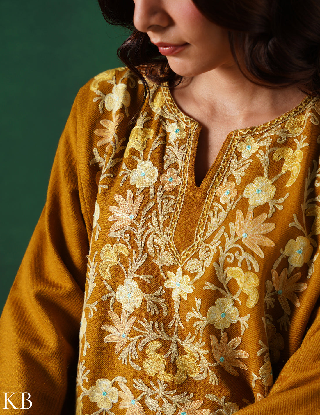 Kashmiri Light Mustard Aari Embroidered Woollen Phiran – Mustard | Timeless Winter Wear