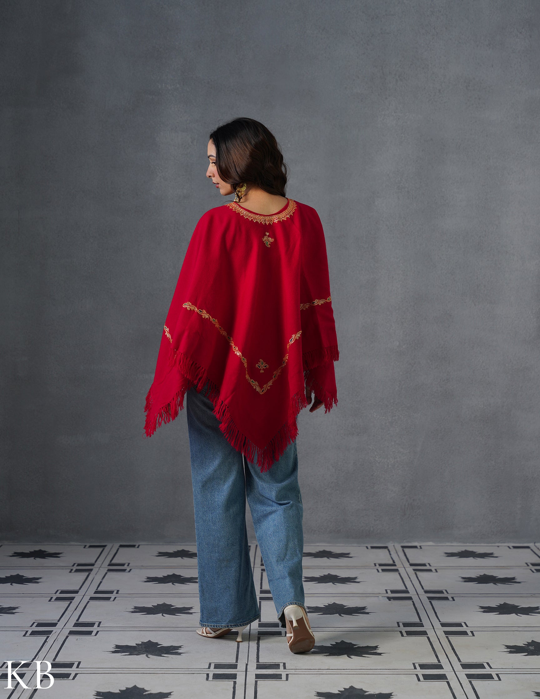 Kashmiri Golden Boti Tilla Embroidered Woollen Poncho – Red | Handcrafted Heritage
