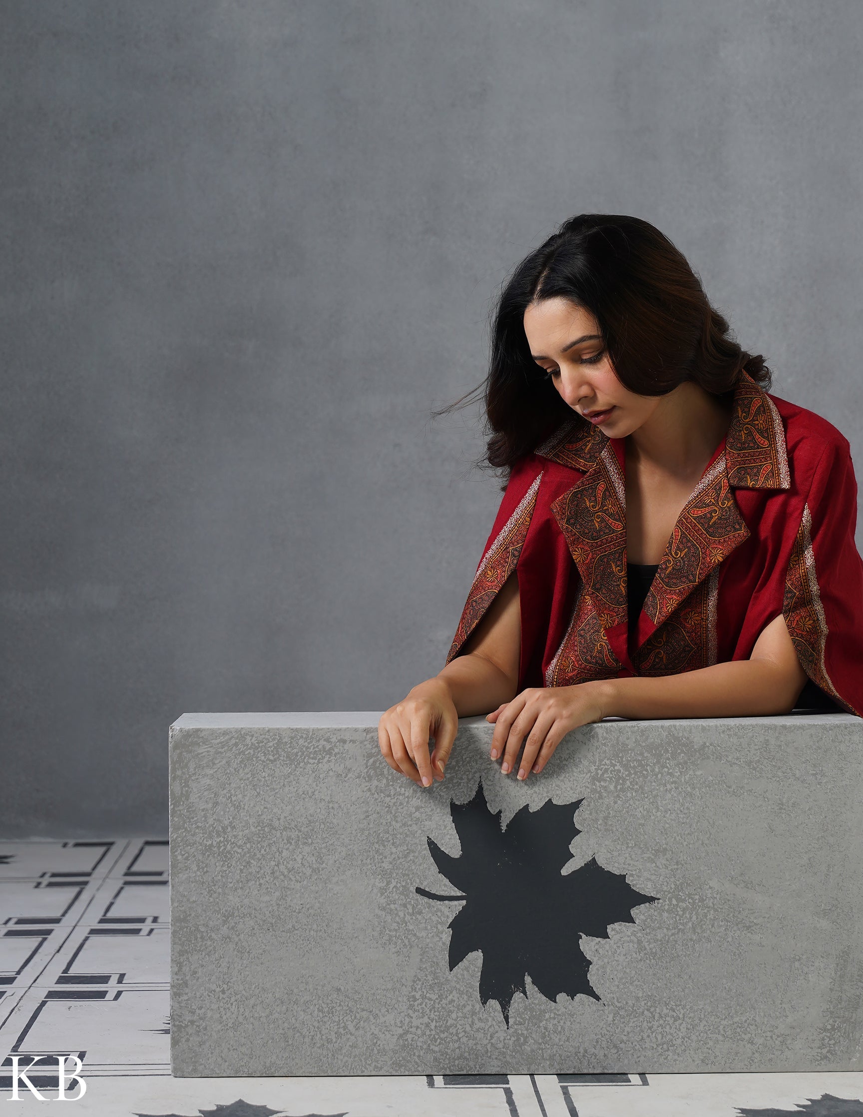 Nayaab Kashmiri Sozni Embroidered Woollen Jacket – Maroon - Kashmir Box