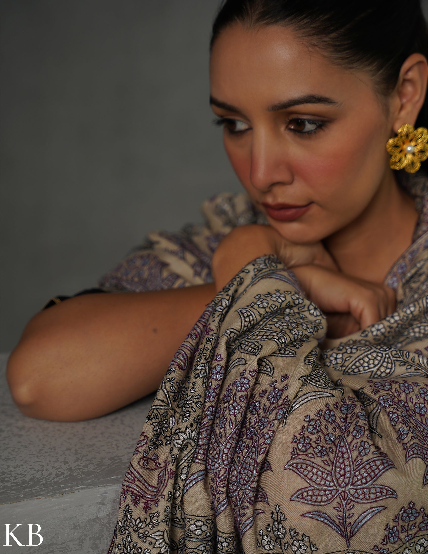 Kashmiri Handwoven Pashmina Bootidar Sozni Shawl – Cream & Lavender | Handwoven Heritage - Kashmir Box