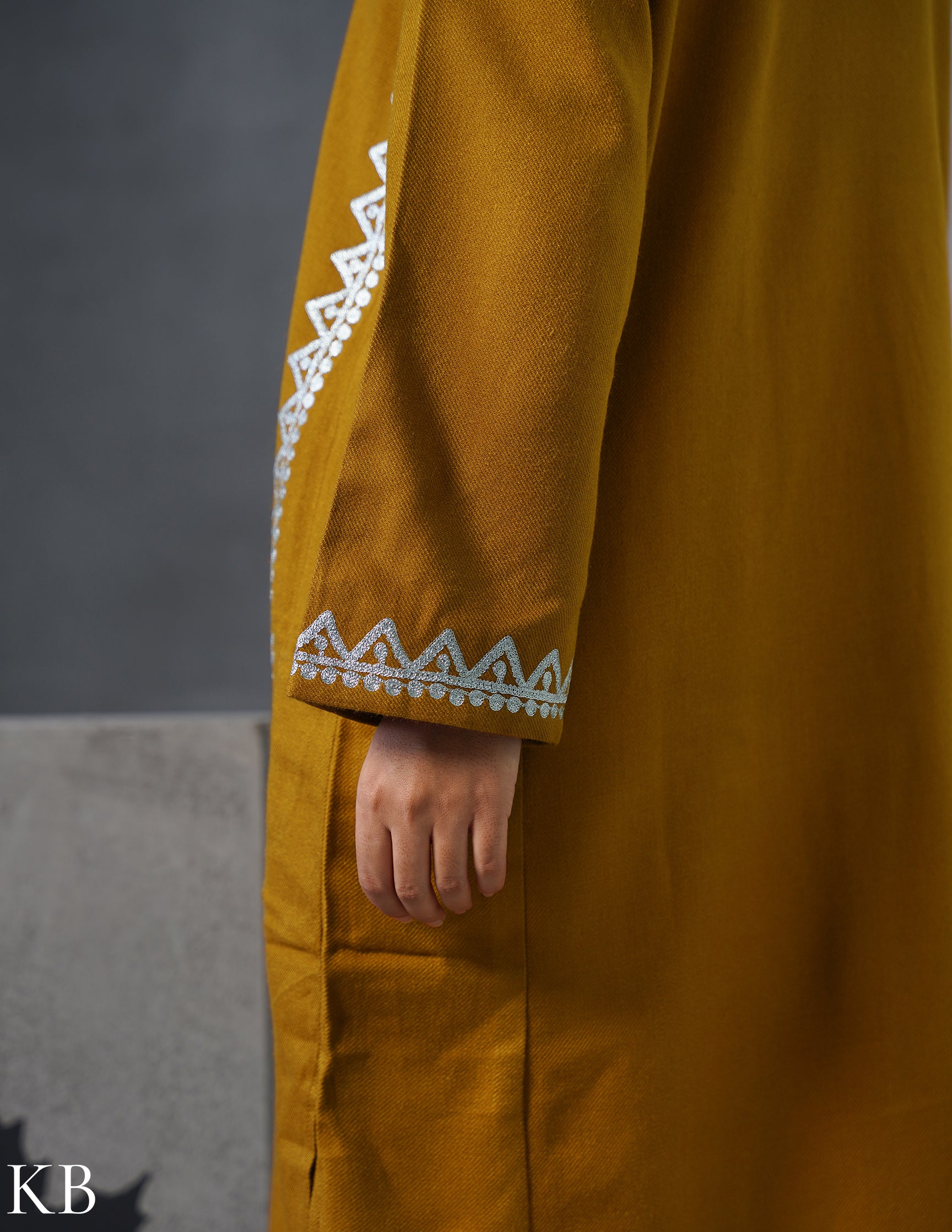 Kashmiri Silver Zari Embroidered Woollen Phiran – Mustard | Timeless Winter Wear