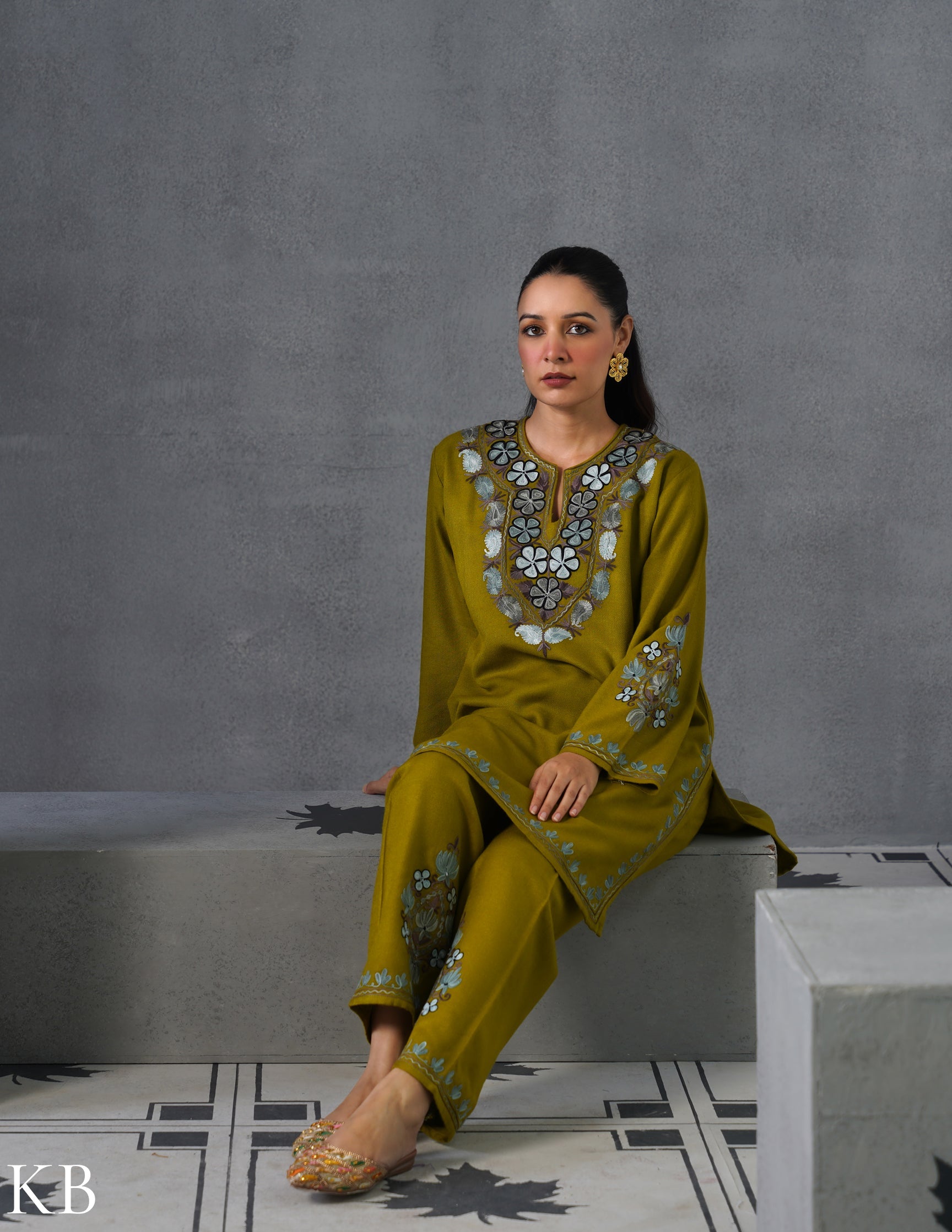 Kashmiri Grey & Brown Aari Embroidered Woollen Coordset – Moong Green | Timeless Style - Kashmir Box