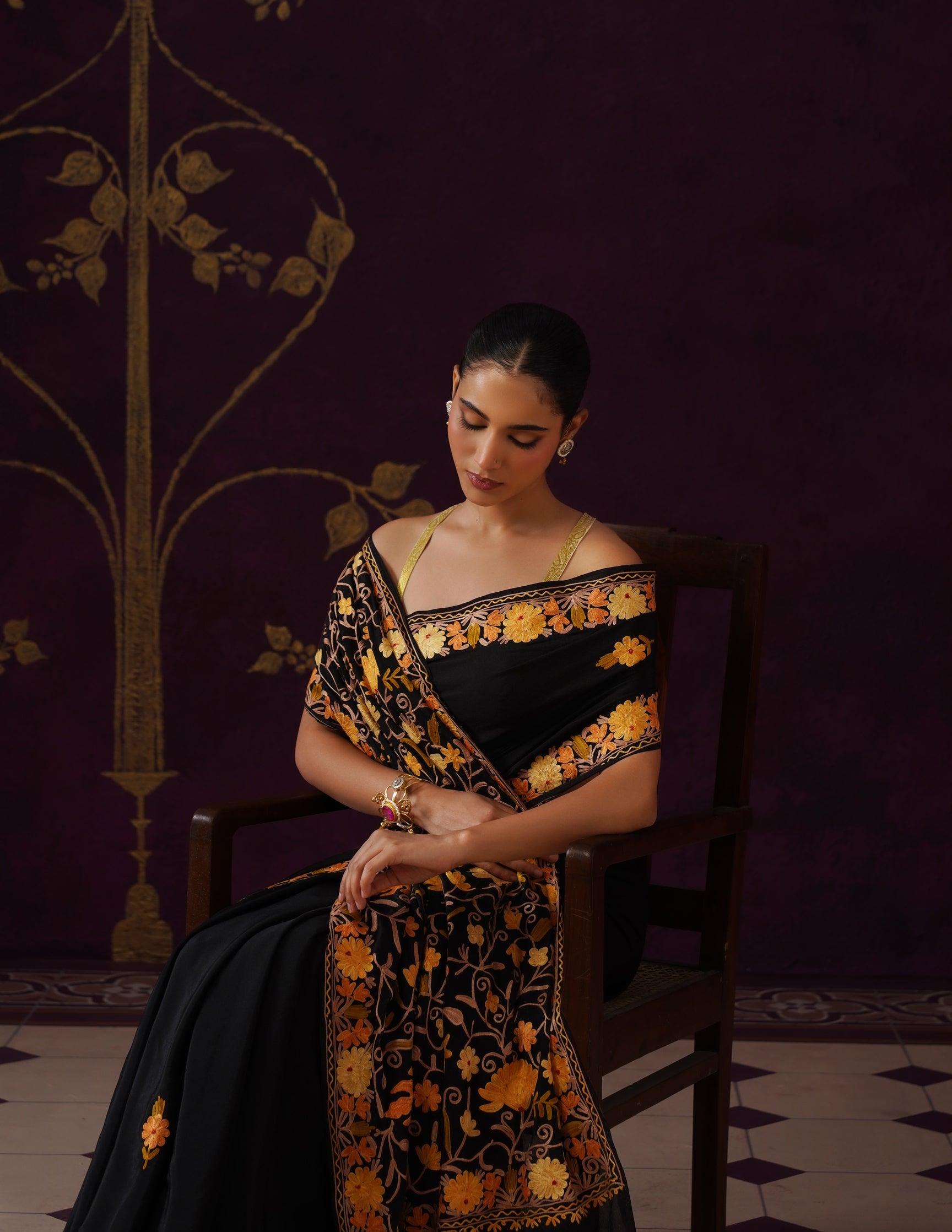 Kashmiri Aari Embroidered Georgette Saree – Black