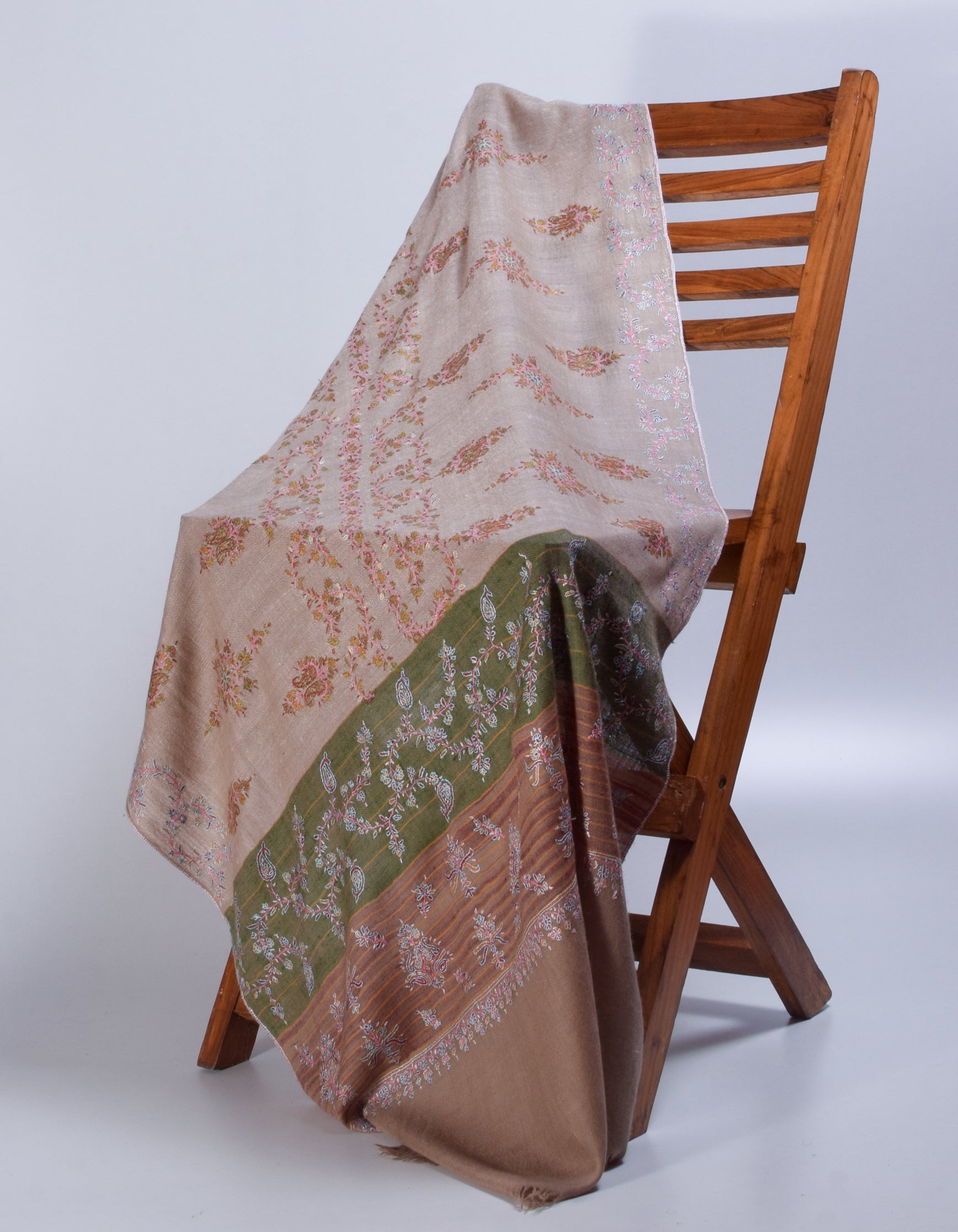 Modern Ash Grey Handwoven Sozni Embroidered Cashmere Pashmina Stole