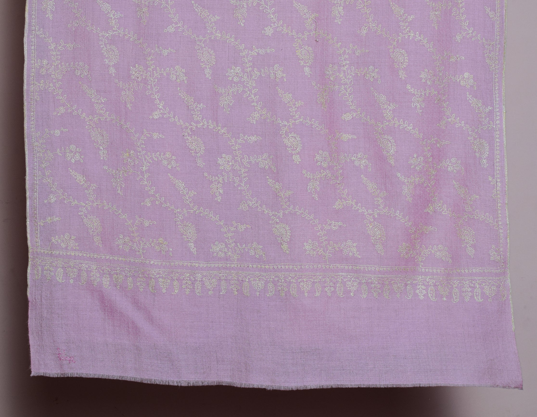 Soft pink Handwoven Jaali Embroidered Cashmere Pashmina Stole
