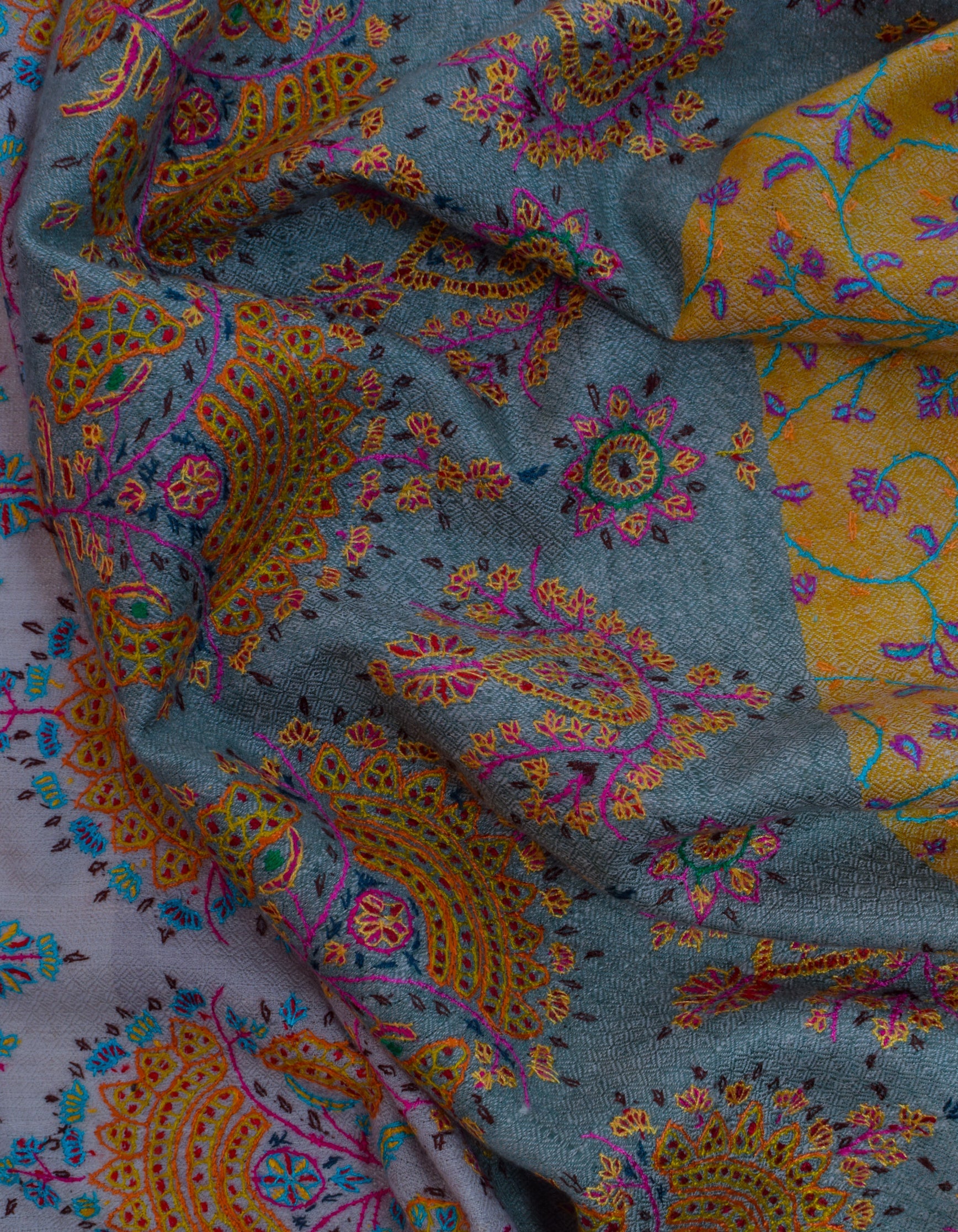 Modern Stripes Handwoven Multicolour Sozni Embroidered Cashmere Pashmina Stole - Kashmir Box