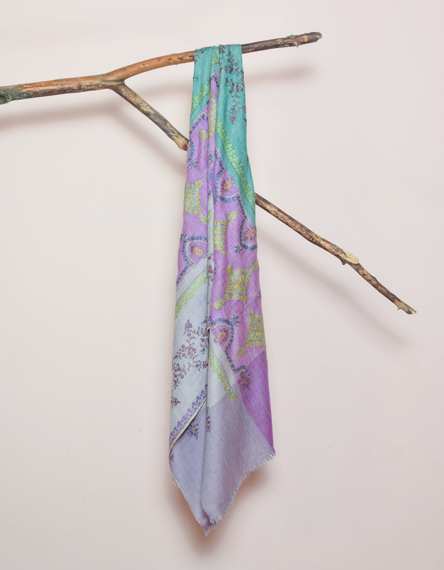Modern Multicolour Handwoven Embroidered Cashmere Pashmina Stole - Kashmir Box