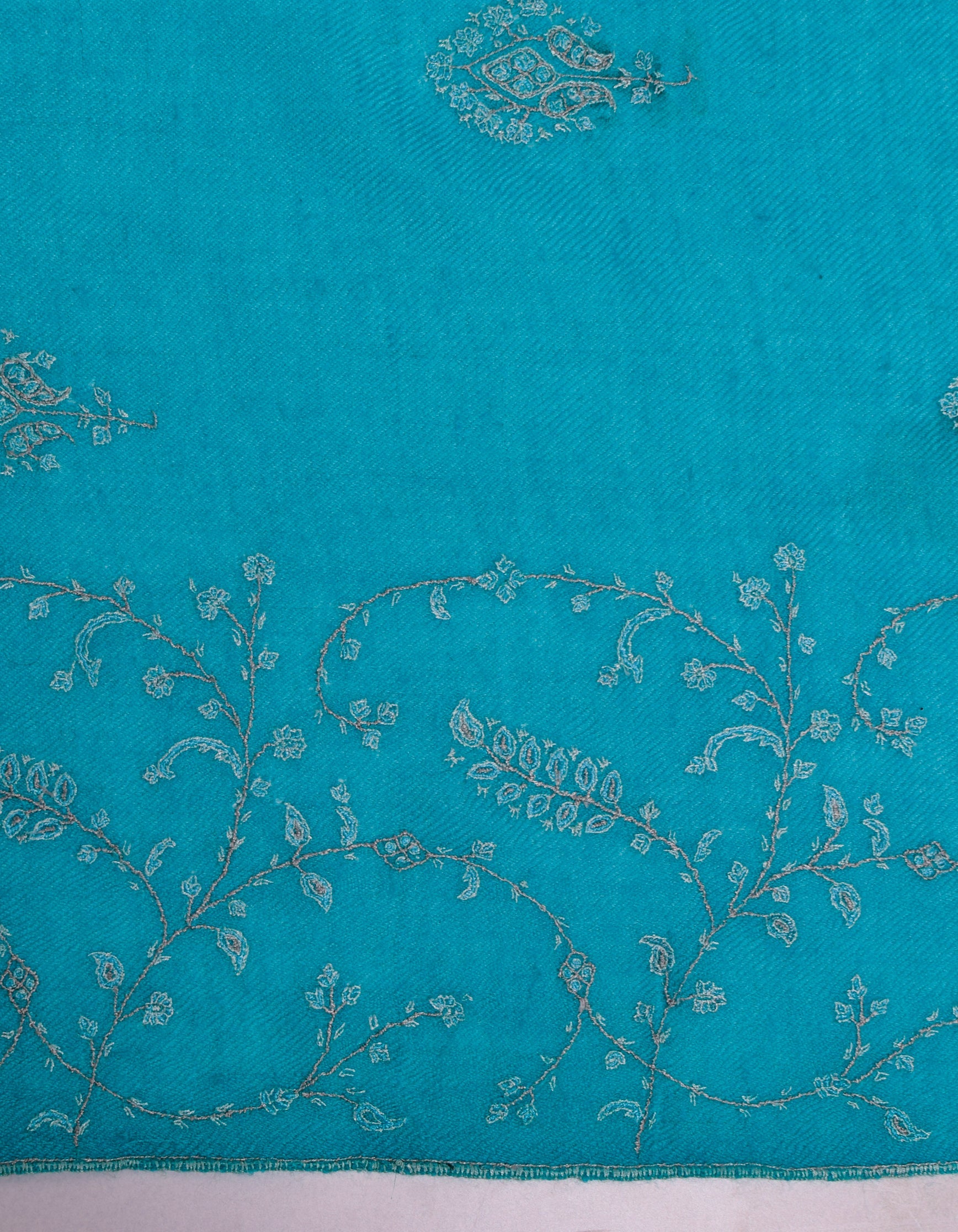 Sky Diamond Handwoven Bouquet Embroidered Cashmere Pashmina Shawl - Kashmir Box