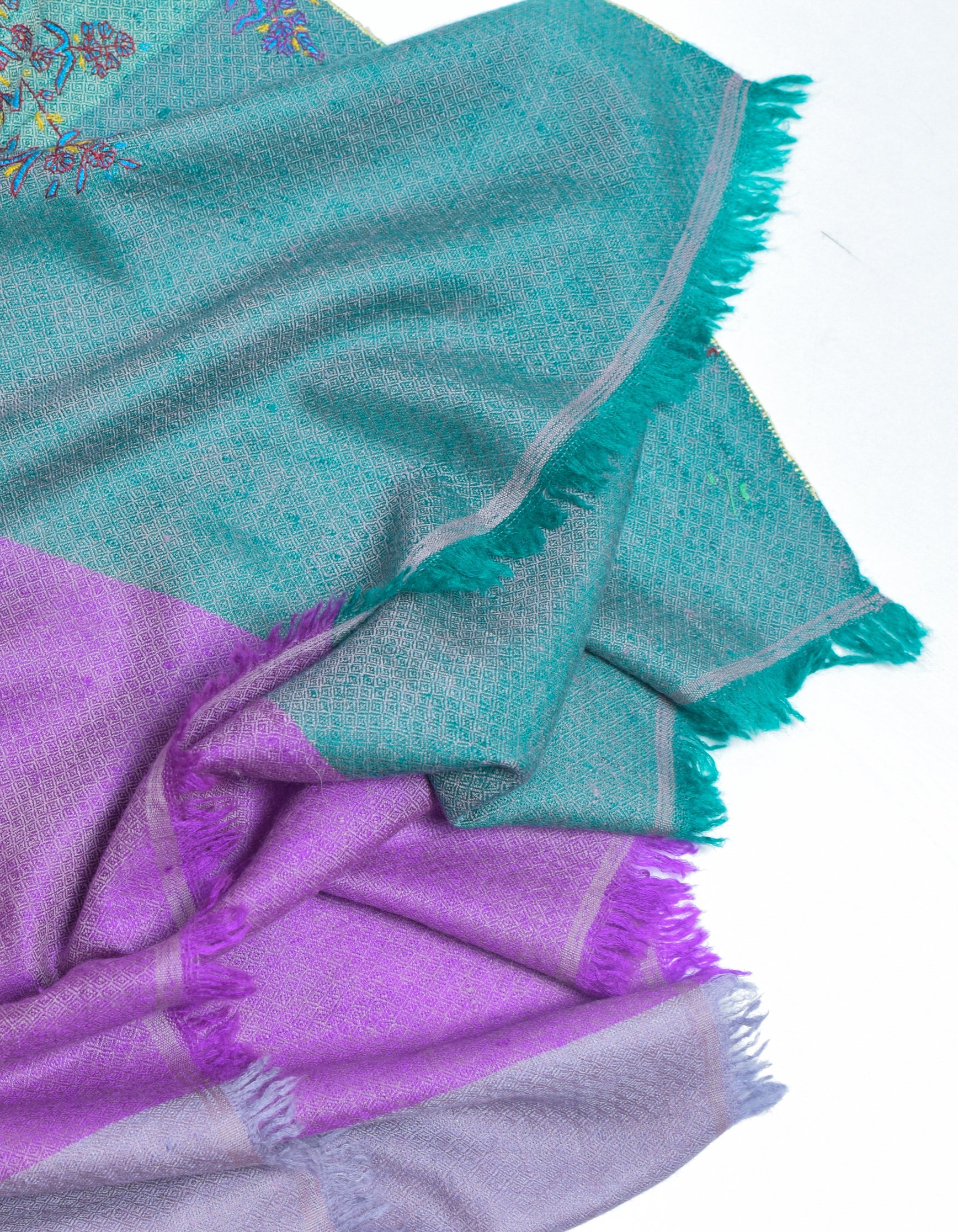 Modern Multicolour Handwoven Embroidered Cashmere Pashmina Stole - Kashmir Box