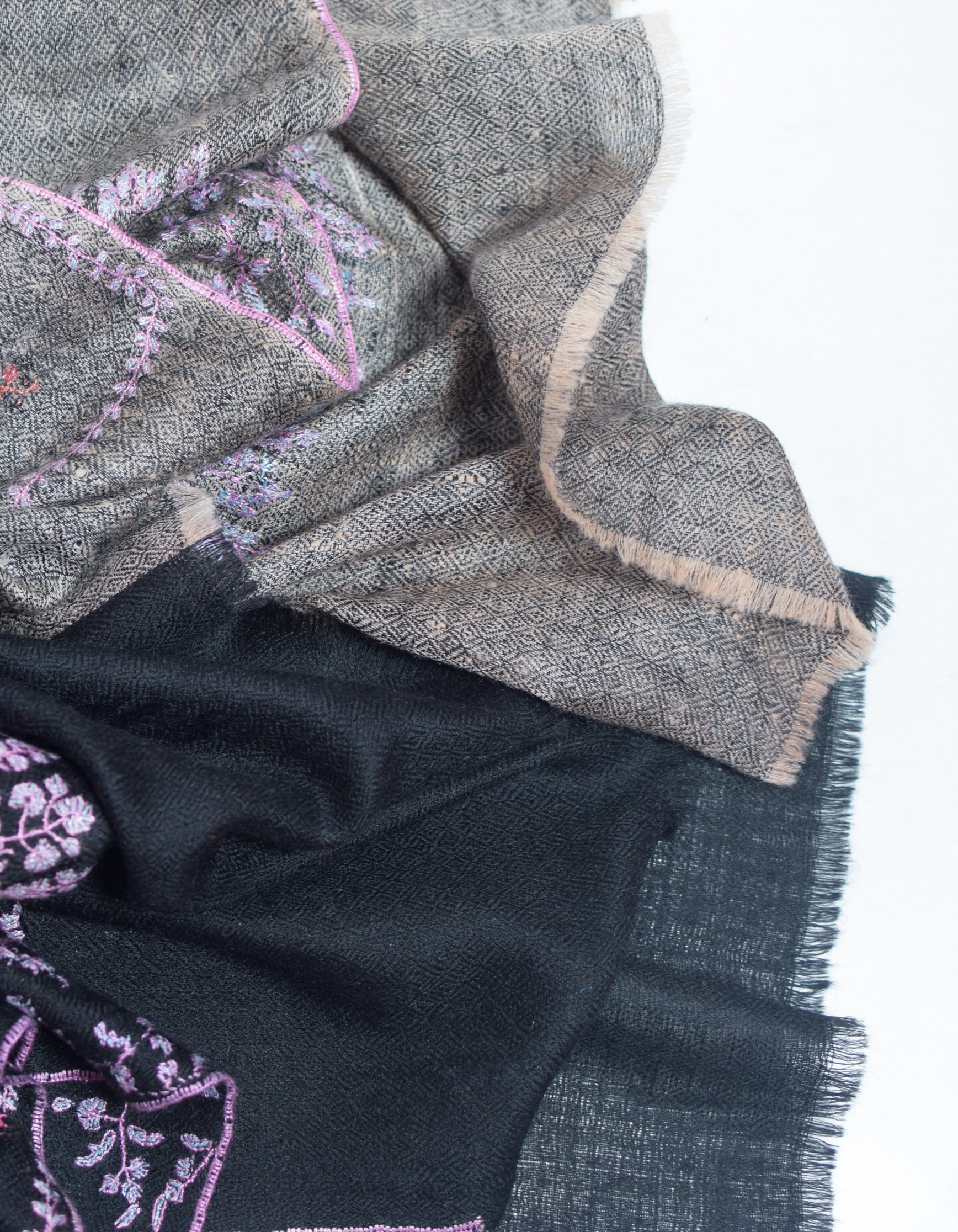 Modern Dual-Tone Handwoven Paisley Embroidered Cashmere Pashmina Stole - Kashmir Box