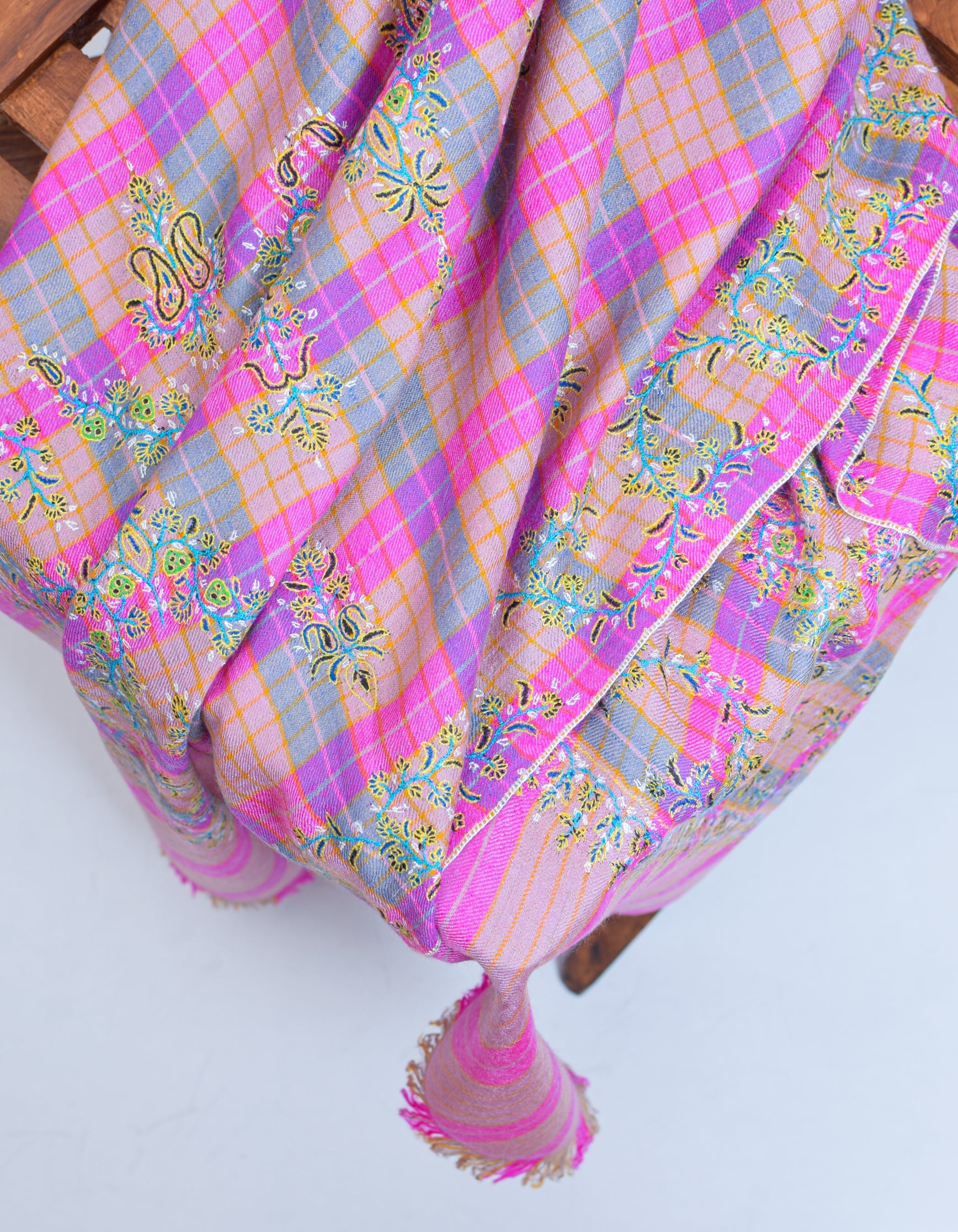 Modern Squares Handwoven Sozni Floral Embroidered Pashmina Stole - Kashmir Box