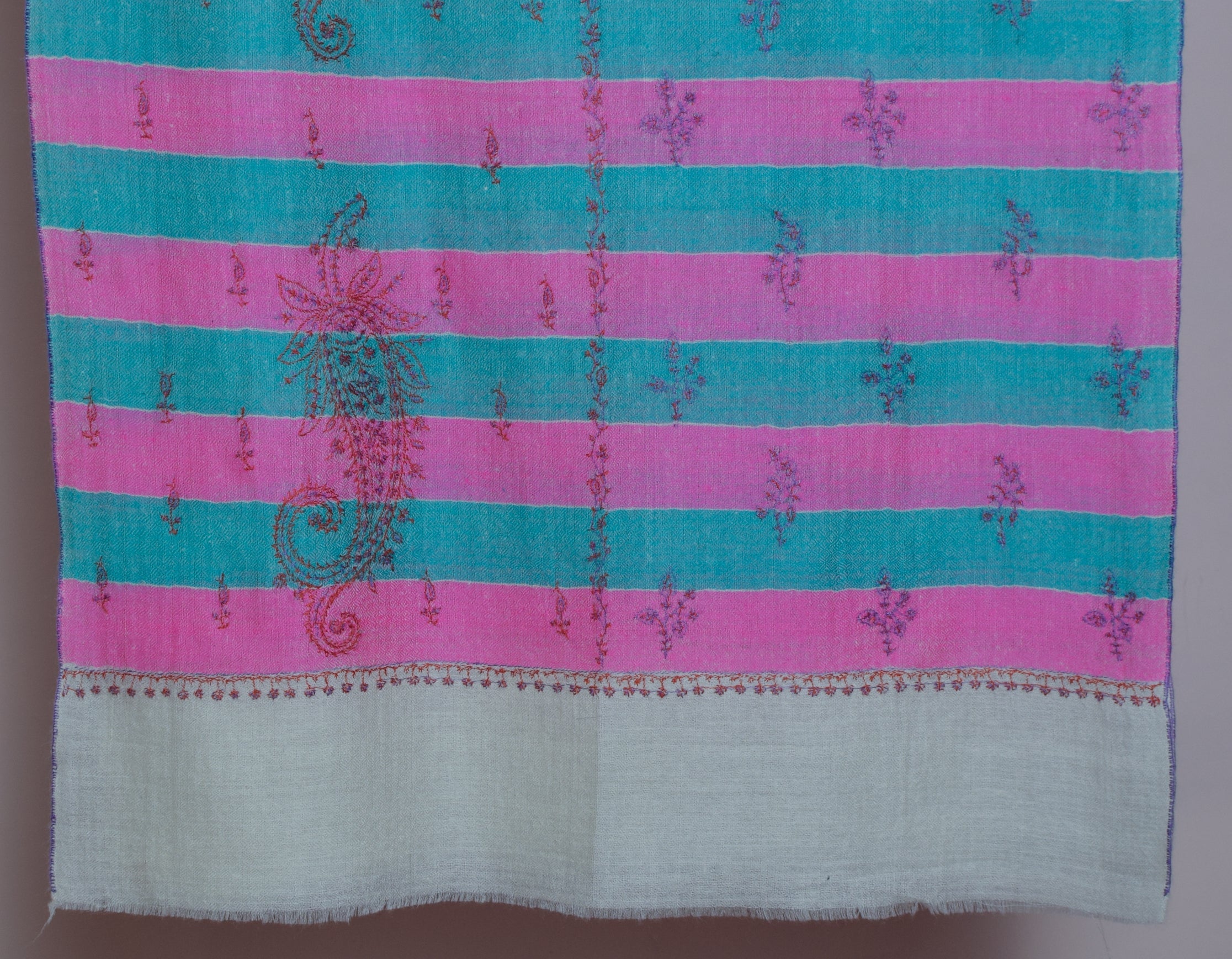 Cream Handwoven Dual Pattern Embroidered Cashmere Pashmina Stole - Kashmir Box