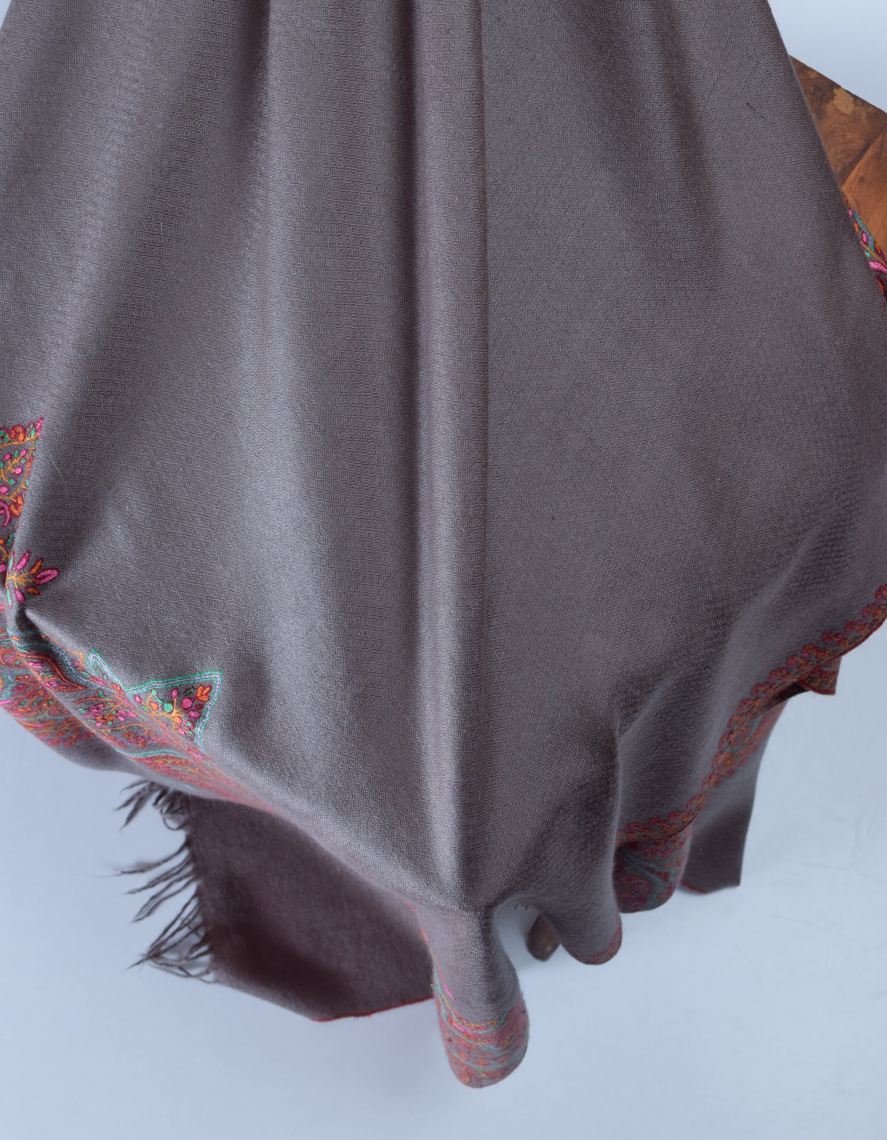 Davy Grey Handwoven Sozni Palla Embroidered Cashmere Pashmina Stole
