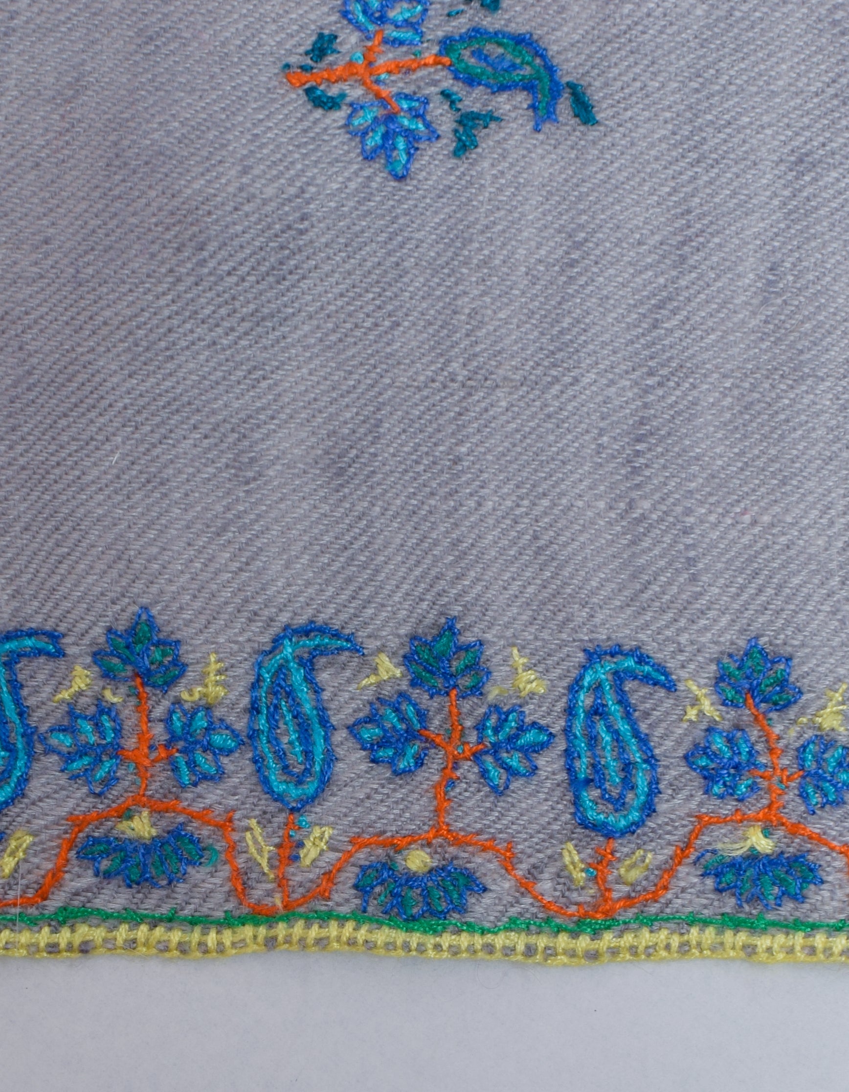 Ash Grey Handwoven Sozni Border Embroidered Cashmere Pashmina Stole - Kashmir Box