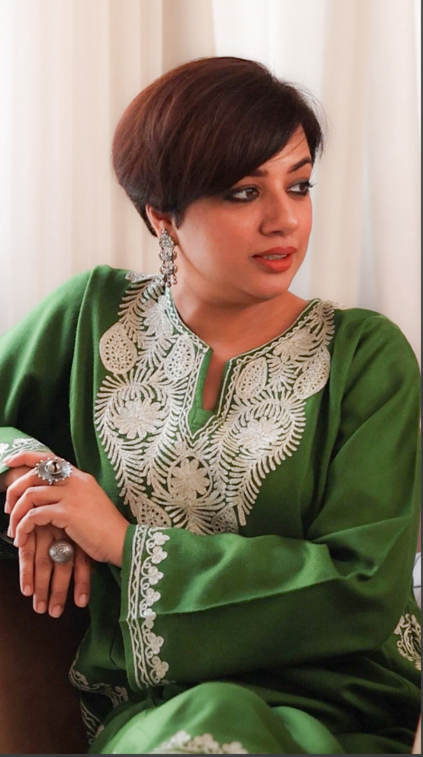 Rang-e-Khizan Forest Green Zari Gold Phiran