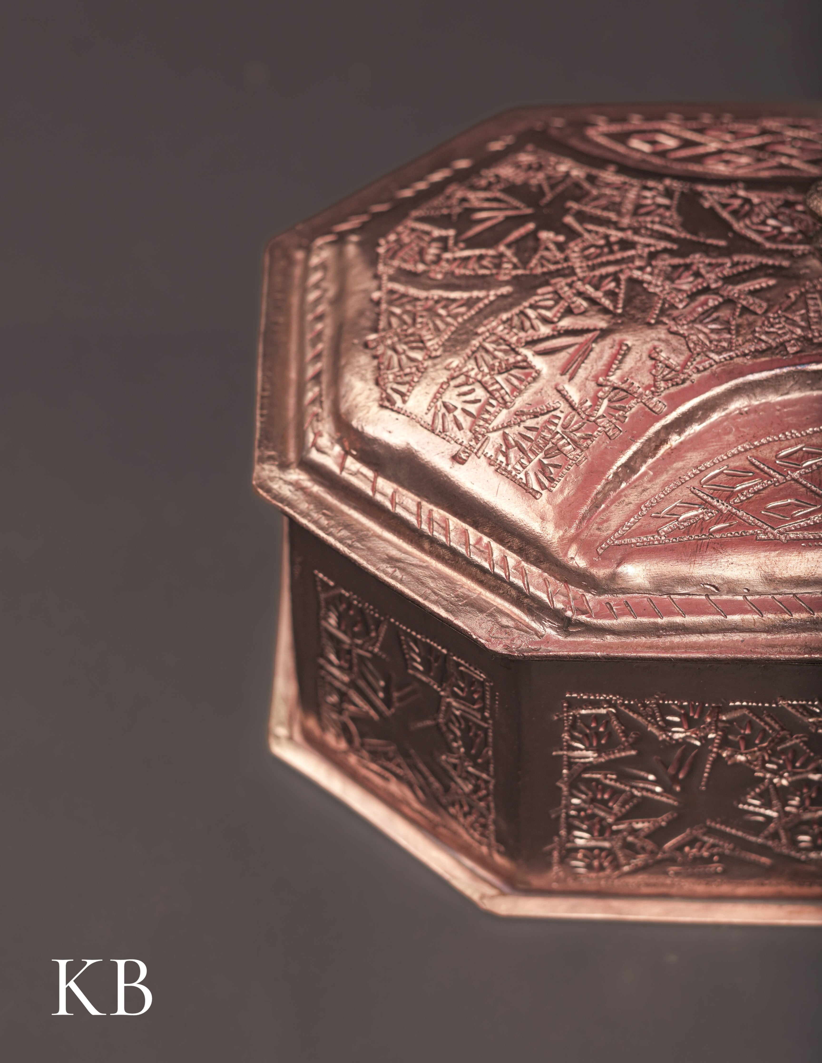 Kashmiri Copperware Butter Box with Lid – Handcrafted | Vintage Tabletop Accent