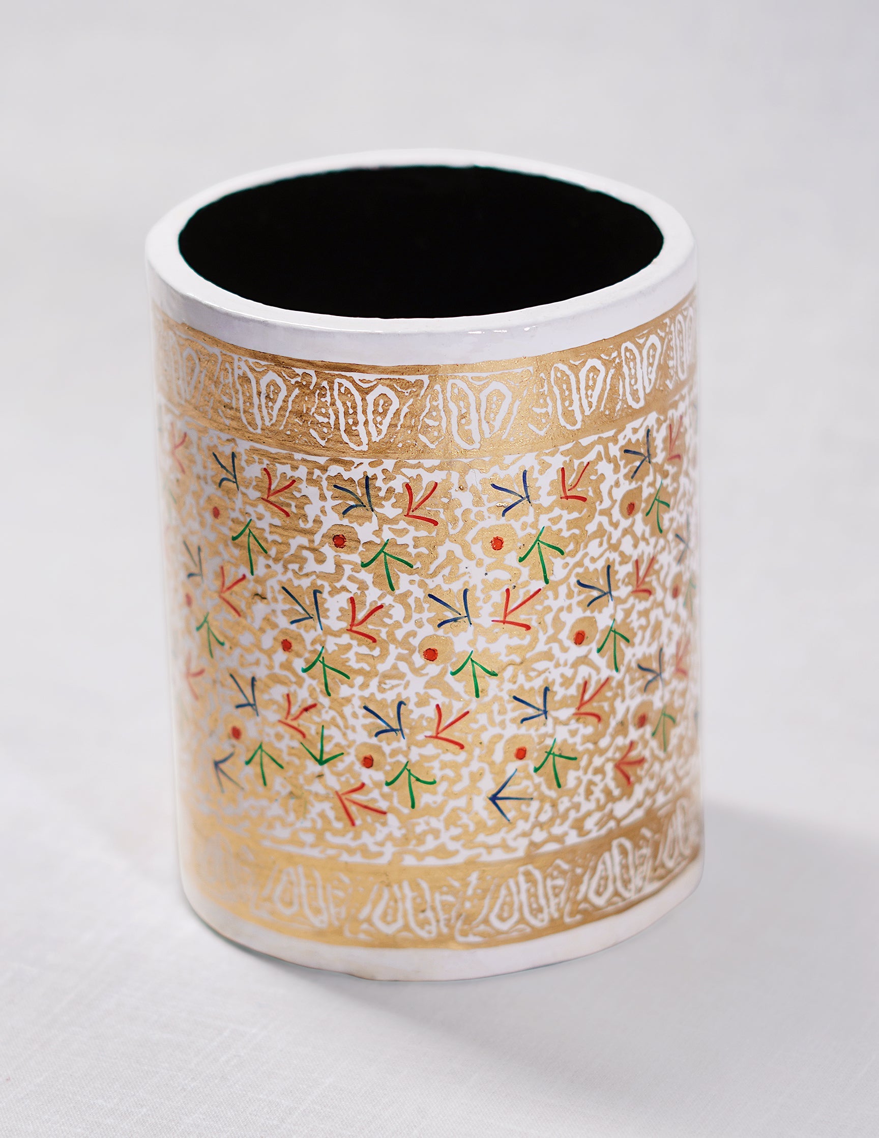 Papier-Mâché Pen Holder — Hand-Painted Design | Ø 7.5 cm × 10.8 cm (H)