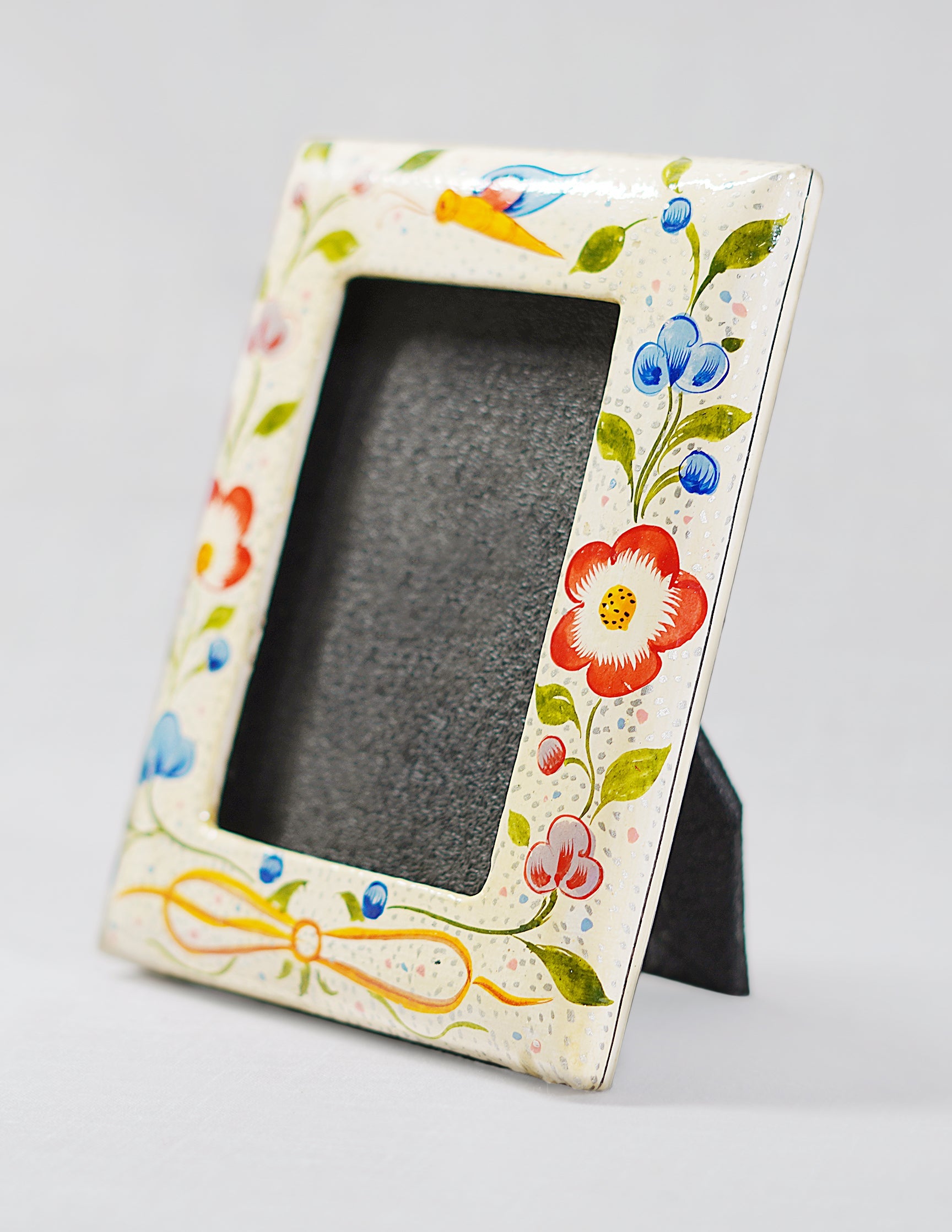 Papier-Mâché Photo Frame — Hand-Painted Design | 13 cm (L) × 10 cm (B) × 1 cm (H)