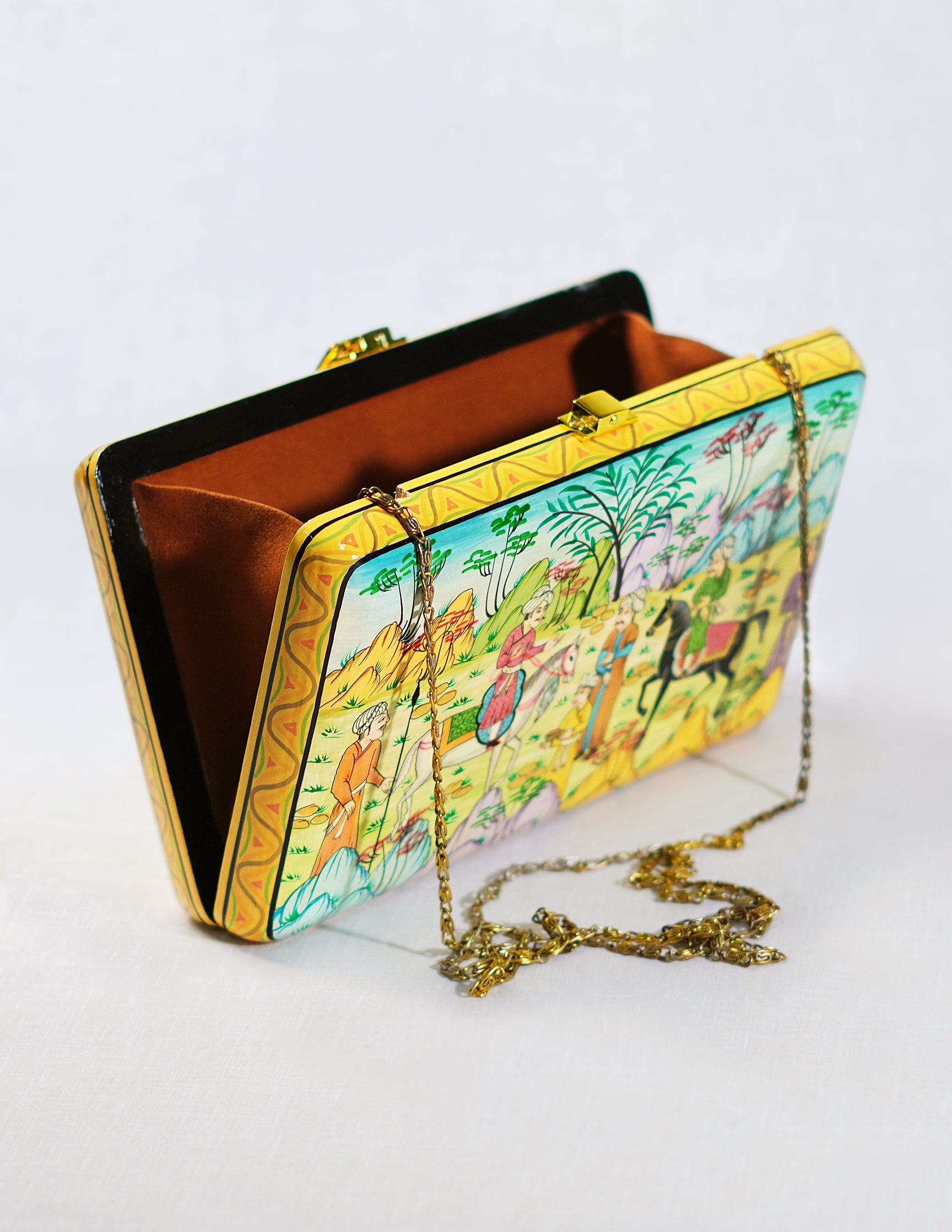 Papier-Mâché Rectangular Clutch — Hand-Painted Design | 12.5 cm (L) × 20 cm (B) × 3.5 cm (H)