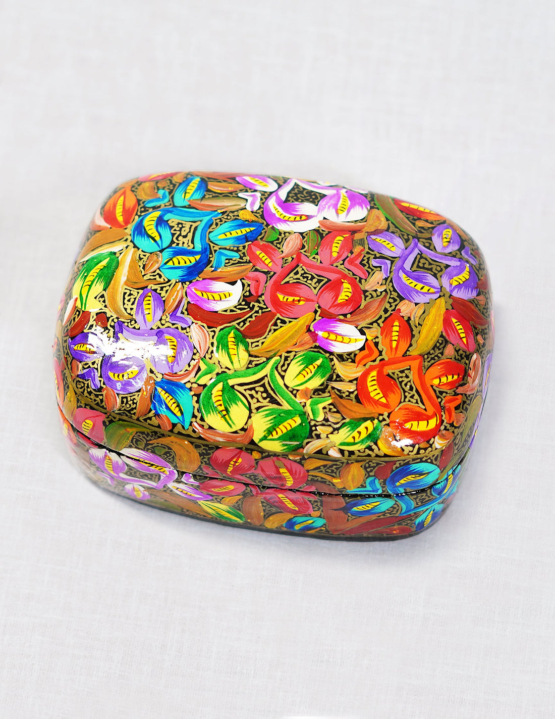 Papier-Mâché Trinket Box — Hand-Painted Design | 9.25 cm (L) × 12 cm (B) × 5.5 cm (H)
